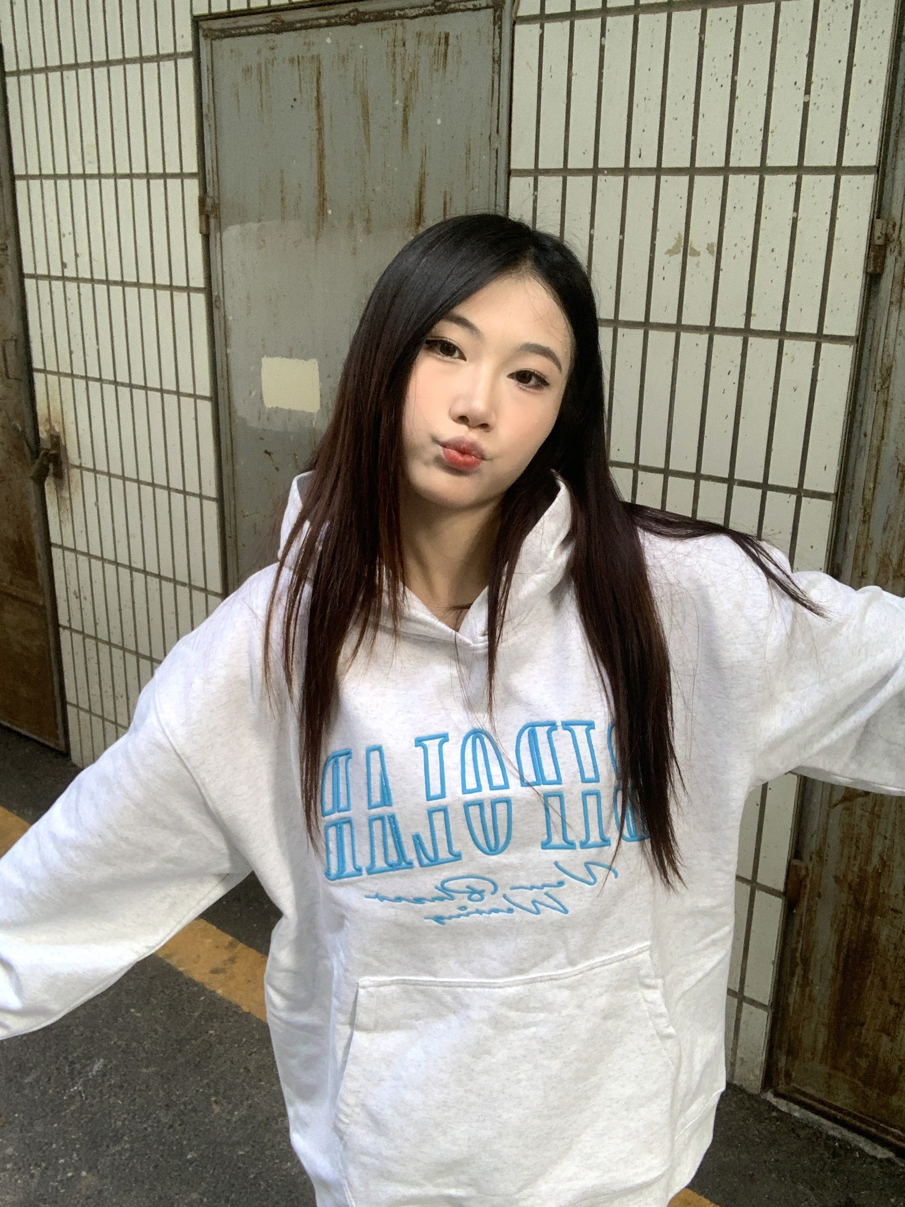 bipolar这件卫衣超级好看🤩
