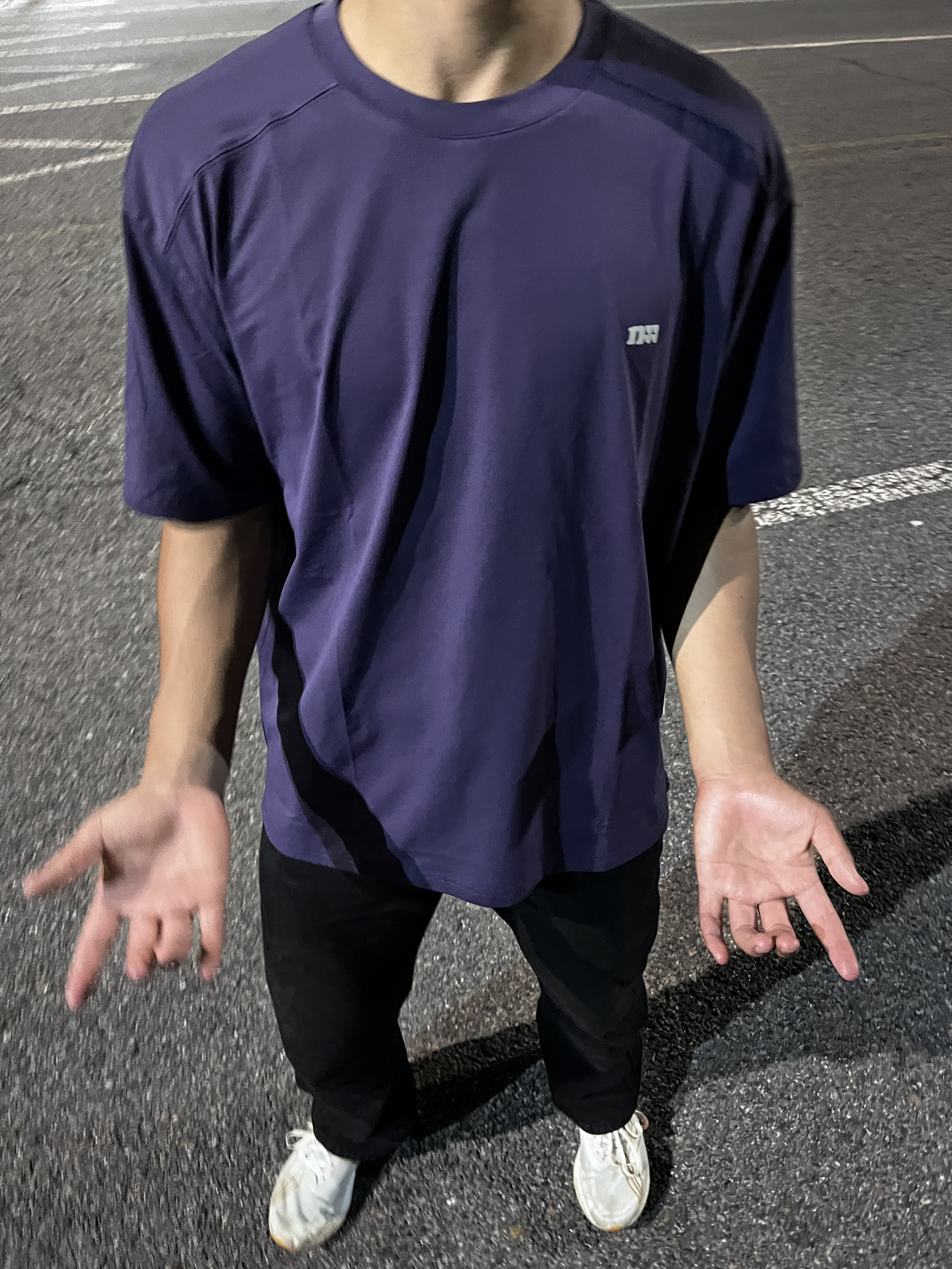 超显白的葡萄籽T恤有被靓到！