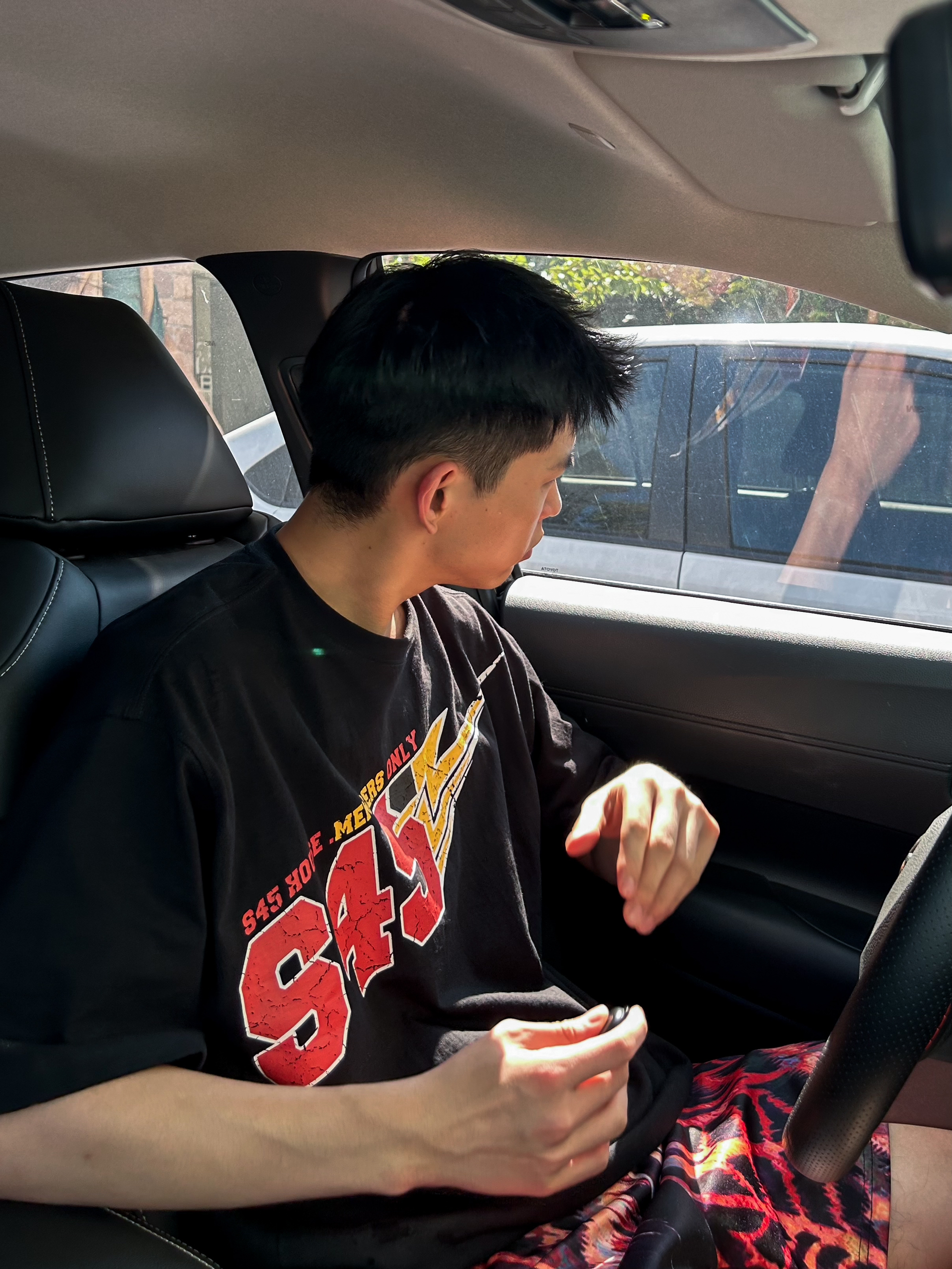 开车穿的也得鲜艳点｜好看很重要！