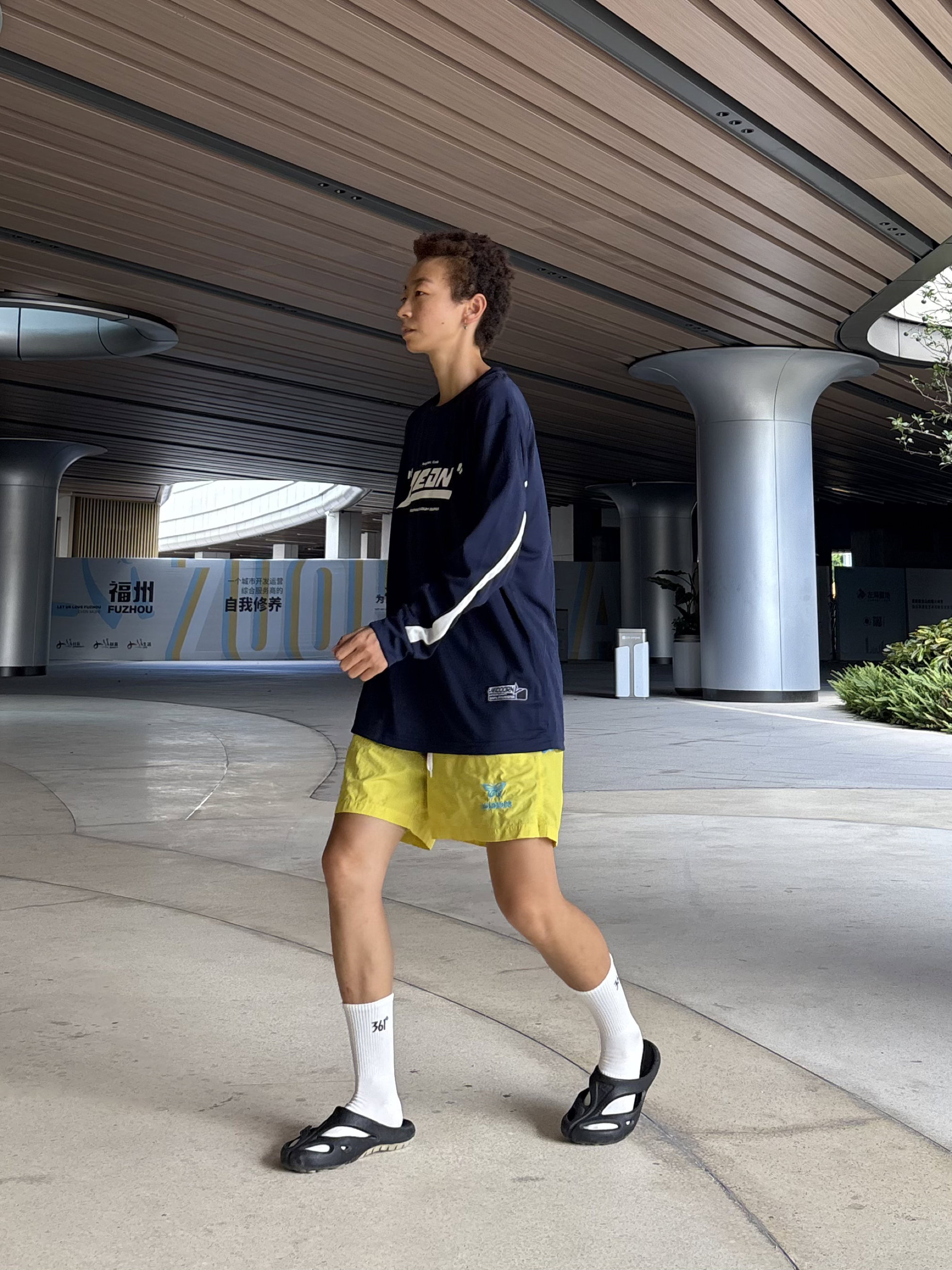 ✨  秋日运动街头感出街穿搭来咯