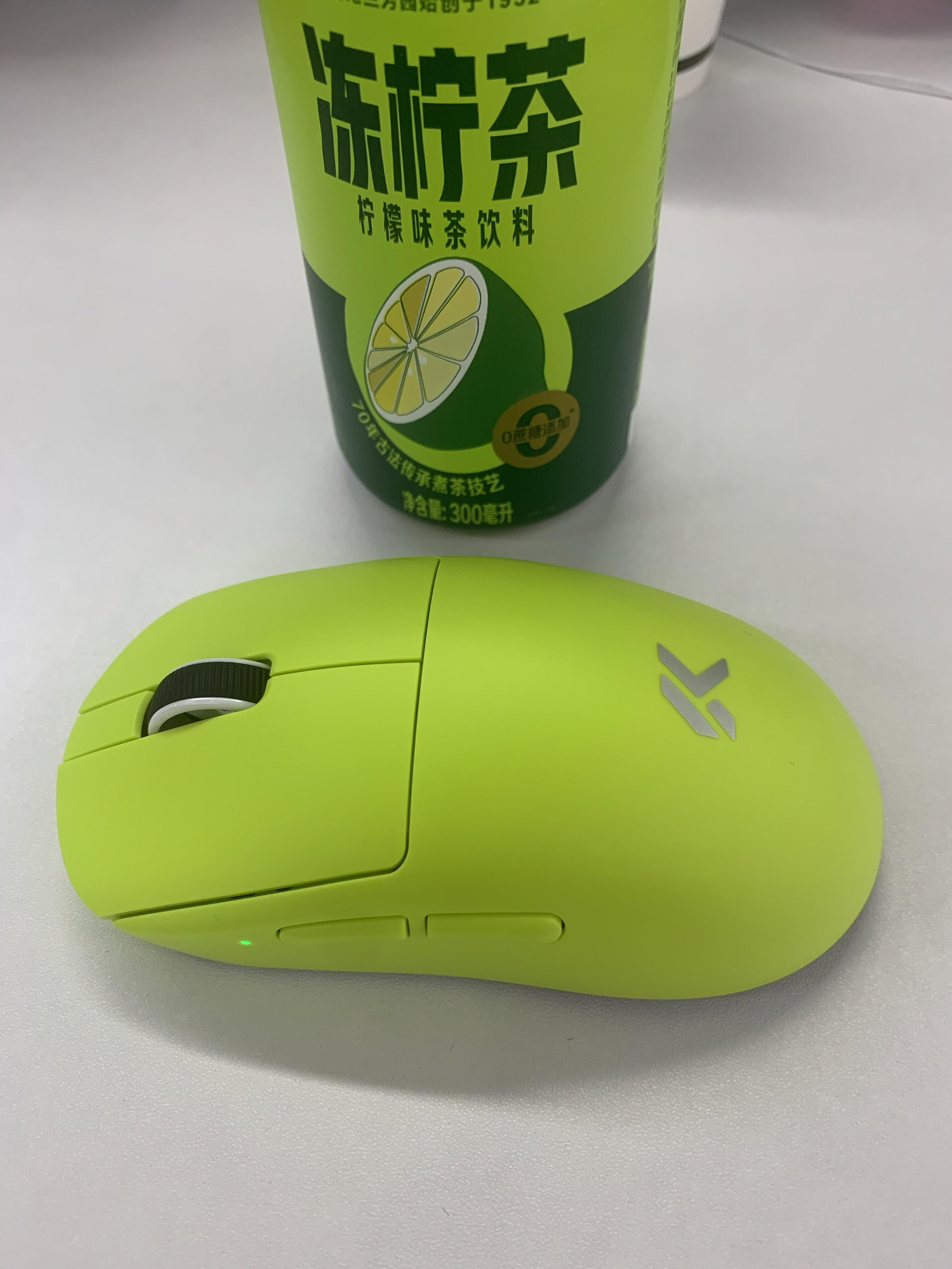 被这抹“柠檬绿”戳中！鼠标界小清新💚