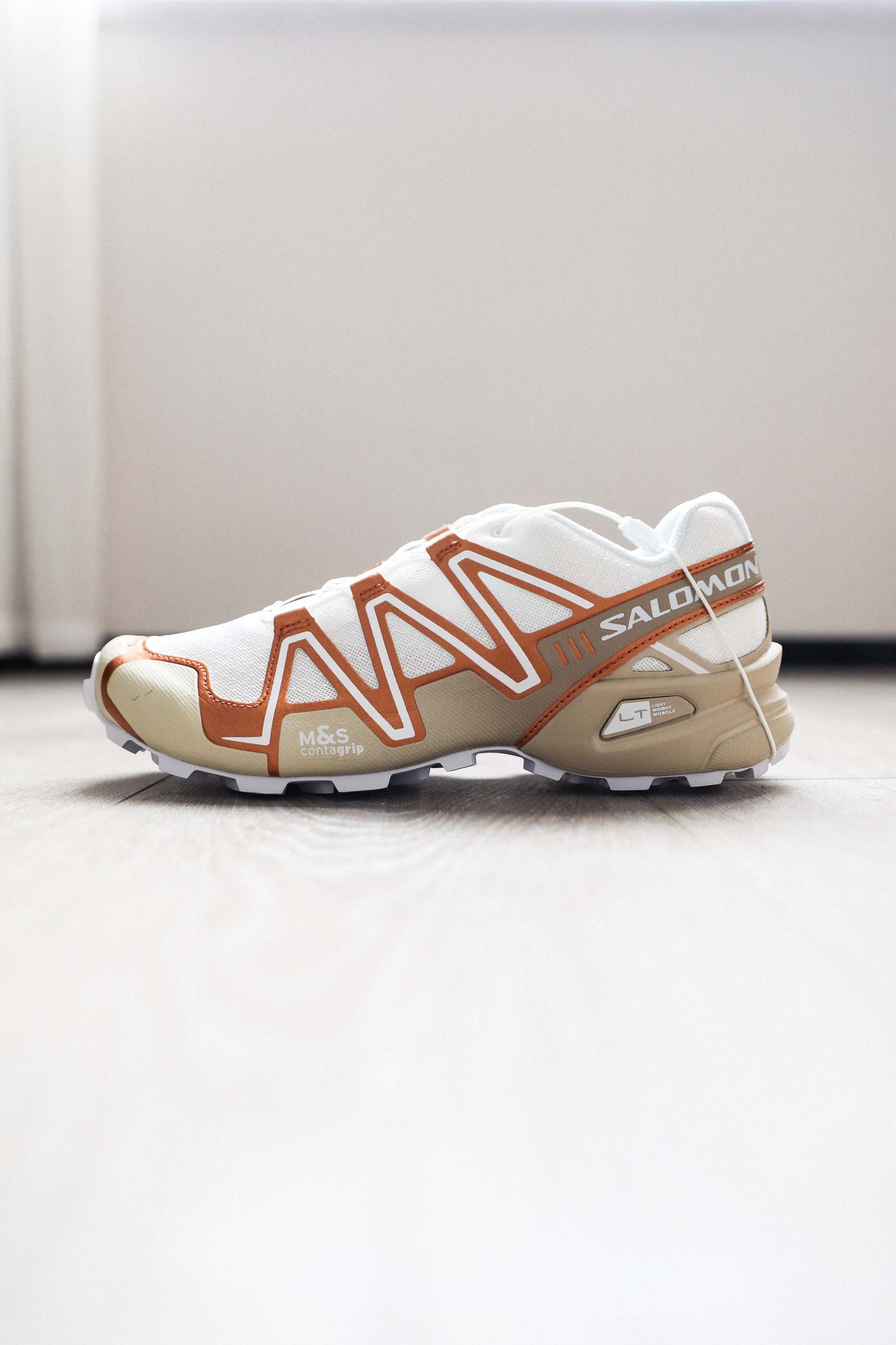 金属光泽太吸睛！Salomon Speedcross 3 Metallic，好看还抗造