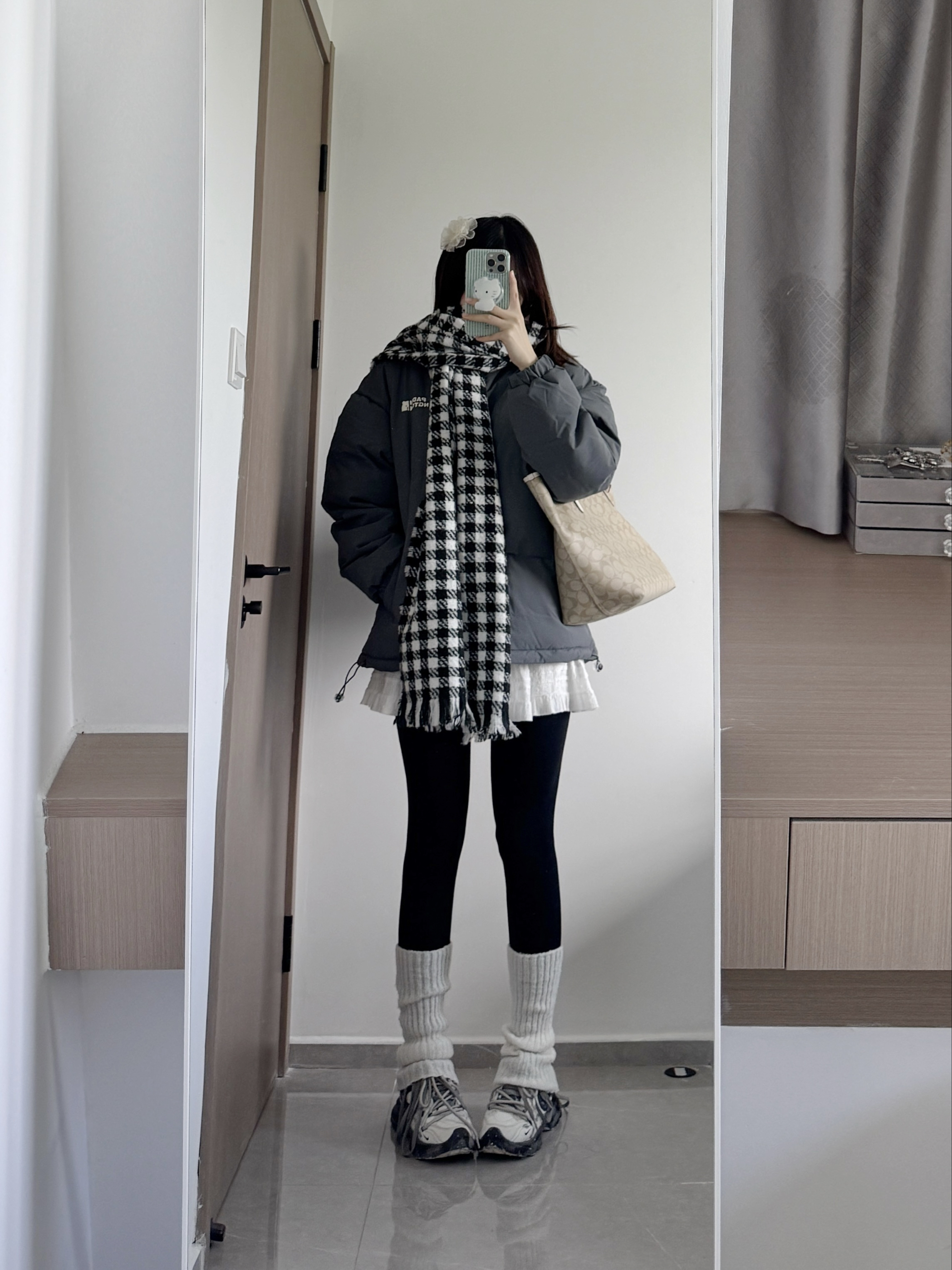 好喜欢我的灰色面包棉服呀！！！