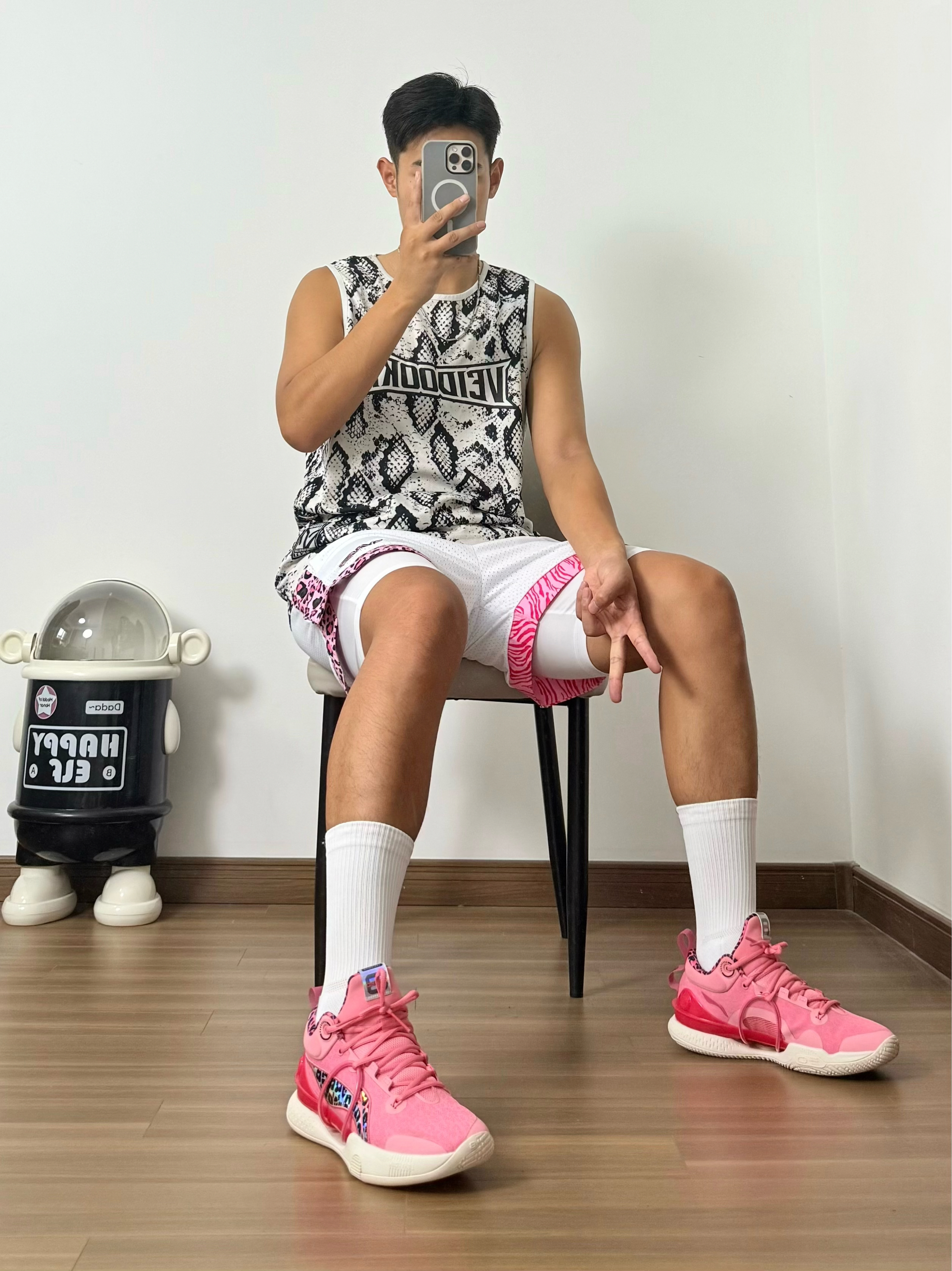 为啥后卫都爱闪击8，穿上才知道有多香！