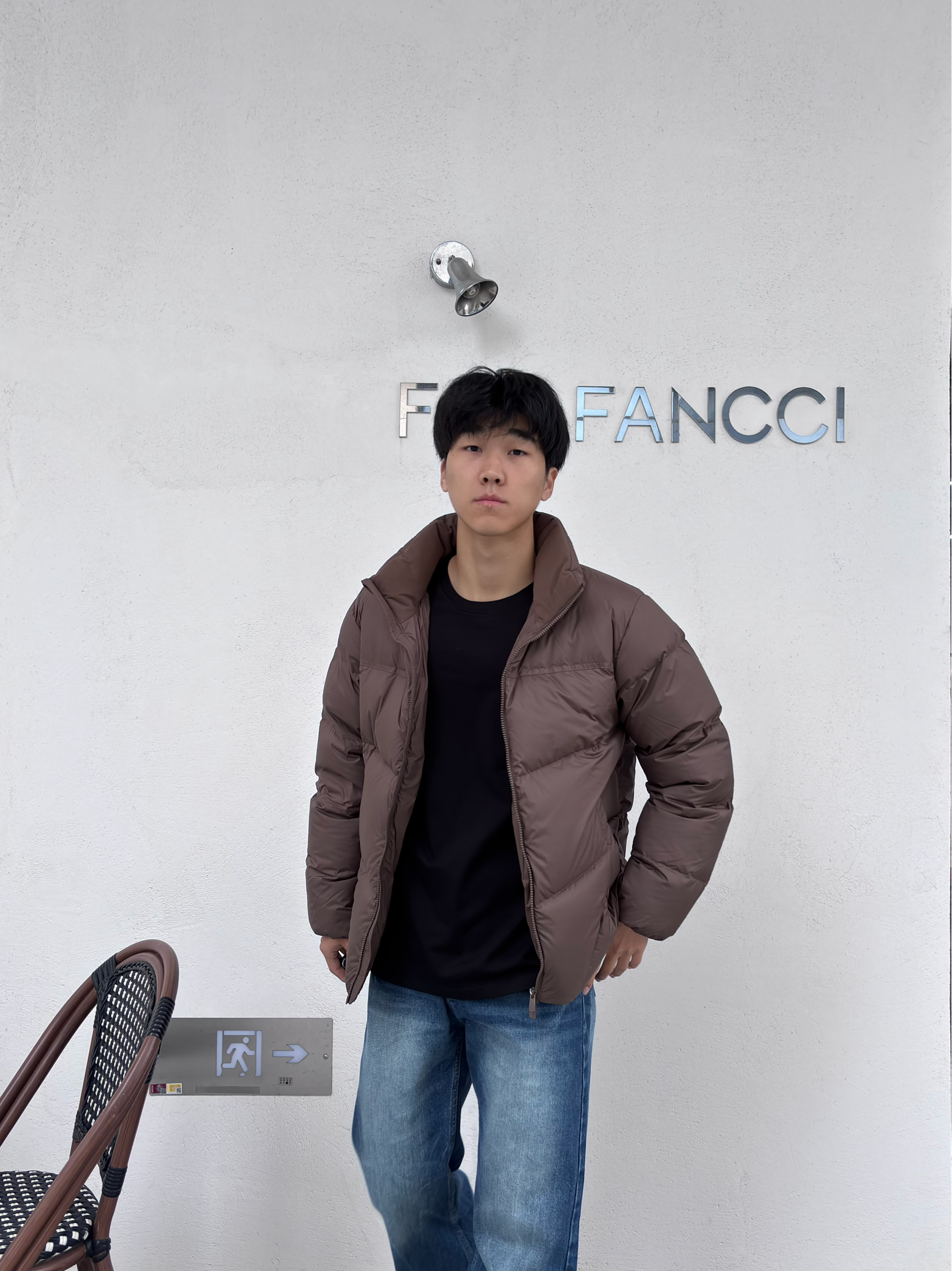 焦糖棕暖意穿搭｜冬日复古简约高级感公式