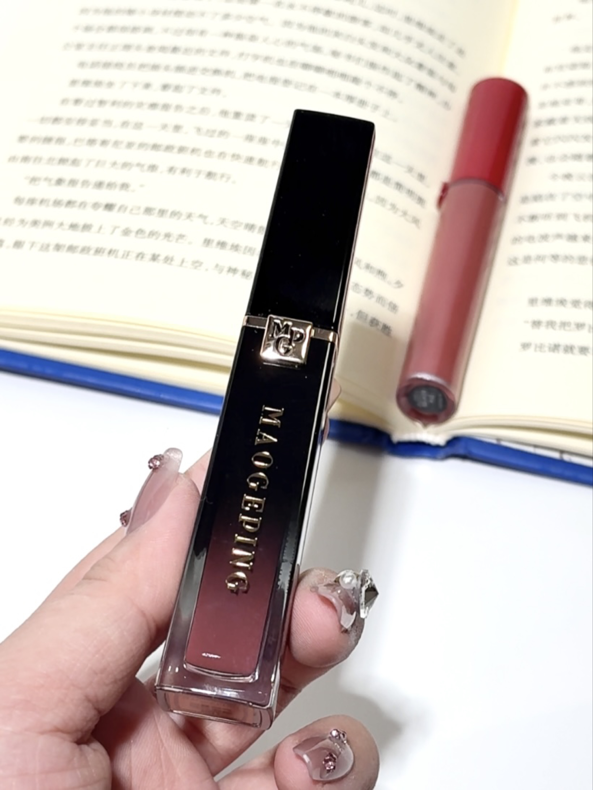 毛绒绒的裸玫瑰蜜桃色～