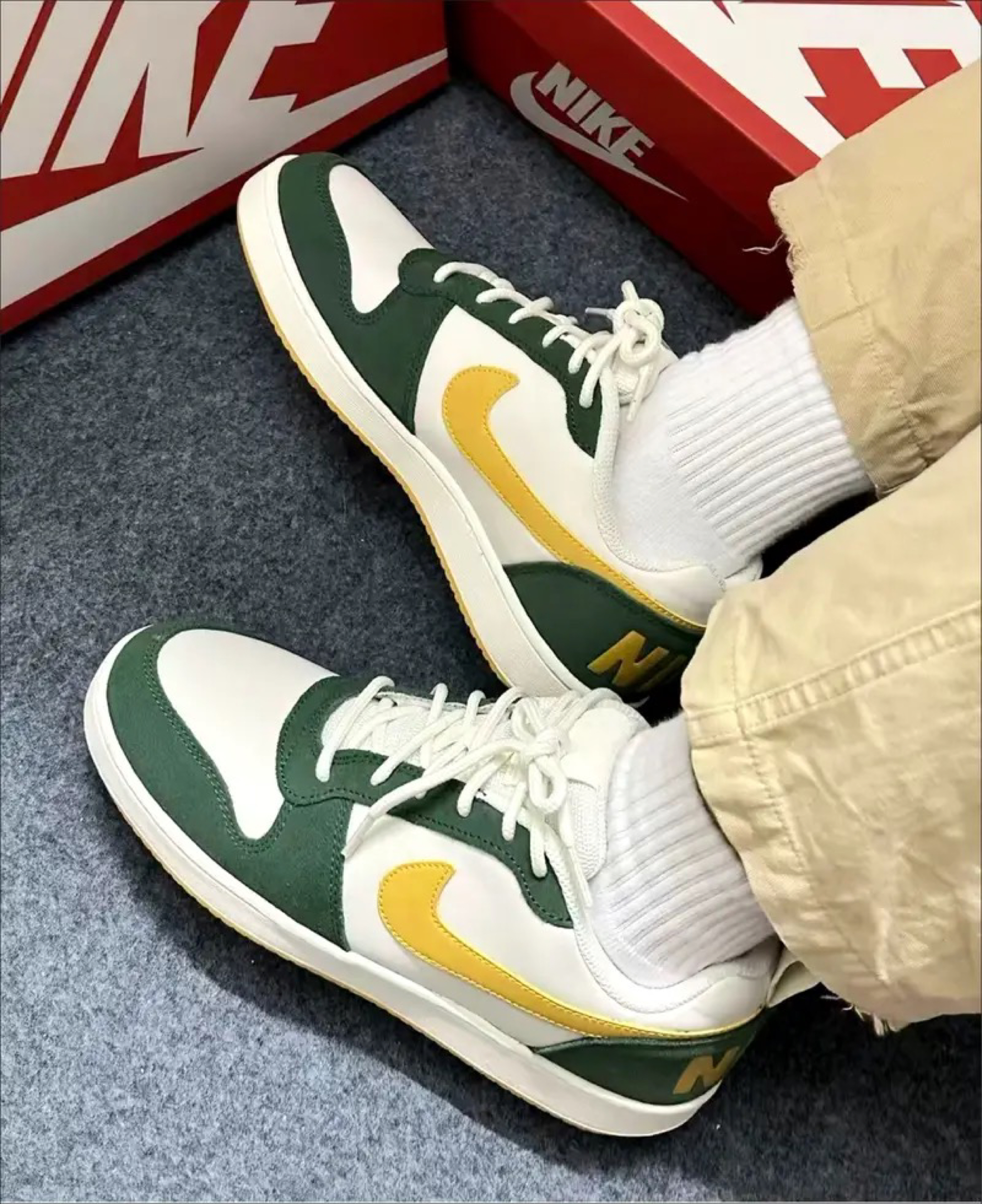 这双鞋配色高级又复古，上脚舒适百搭，材质