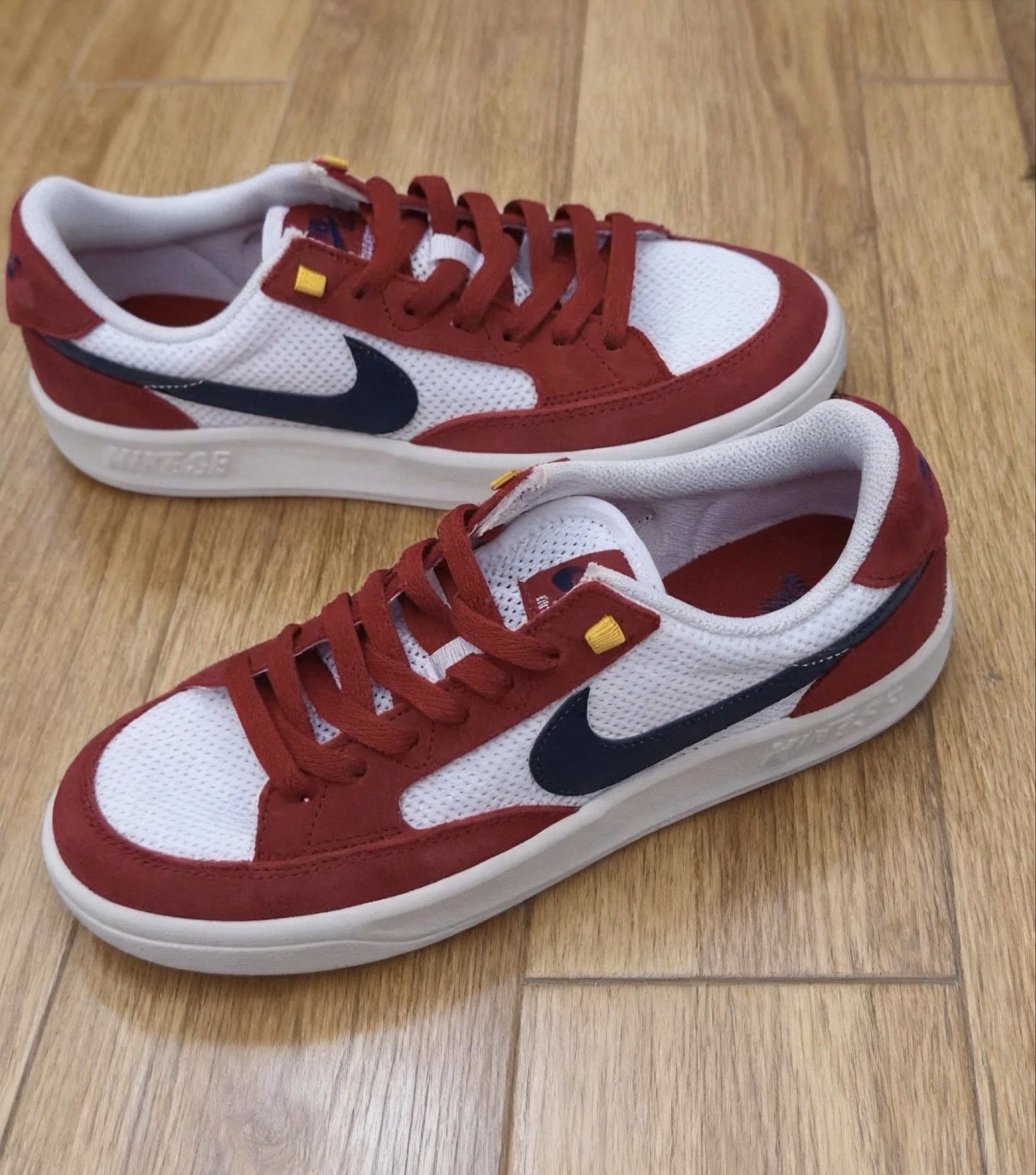 这双Nike板鞋穿了3周，我上班都不想换别的鞋了