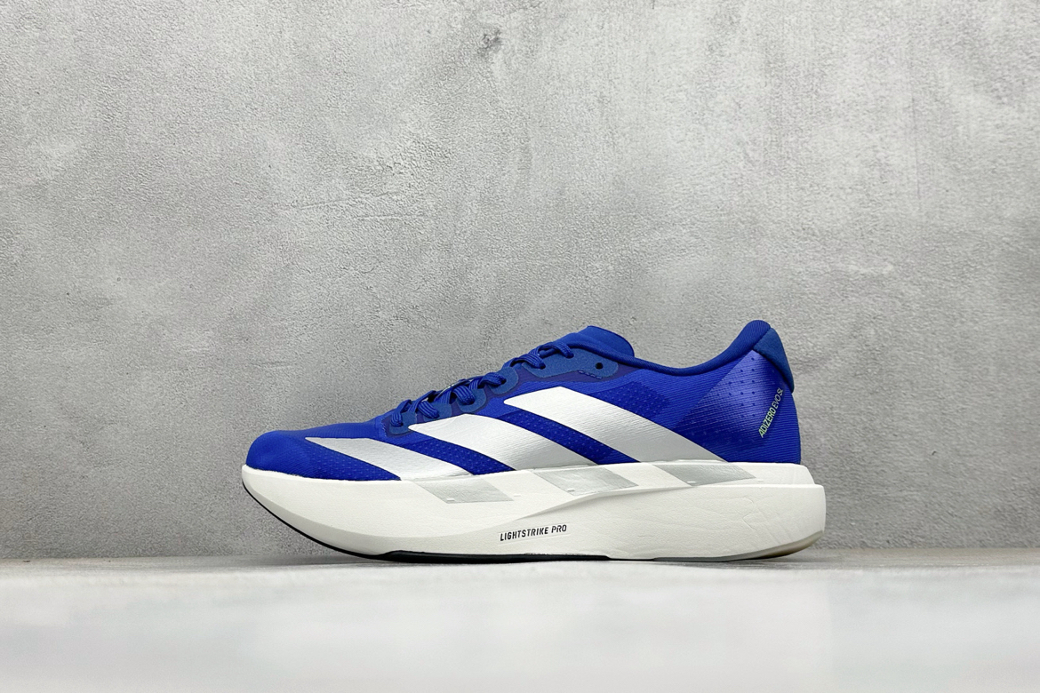 👟球鞋名称：

🔍分享理由：

🤔整体感