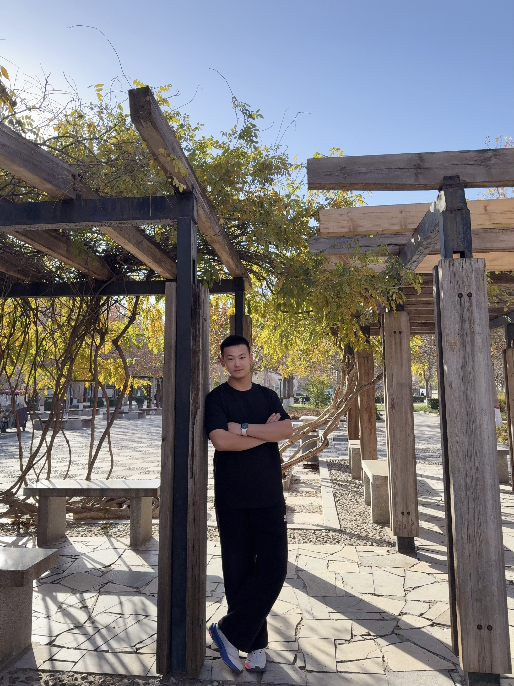 这黑短袖我连穿3天！软到像没穿，健身出街都能打