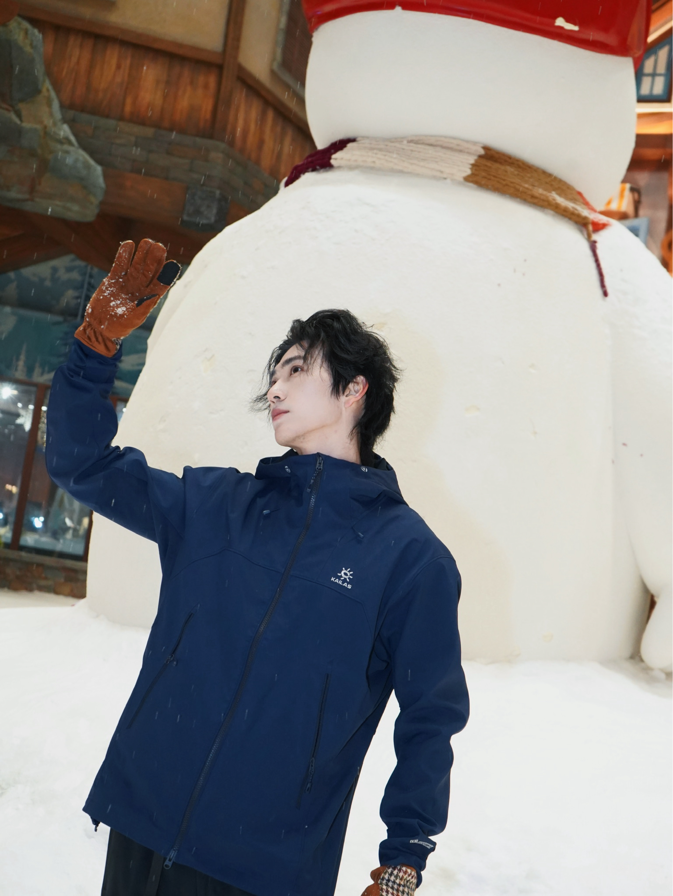 感觉在雪地上才更自由一点