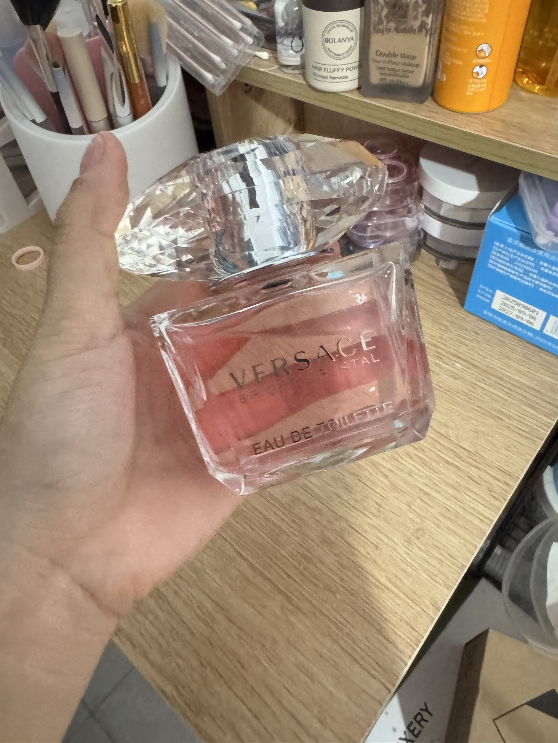 许研/赵露思同款范思哲