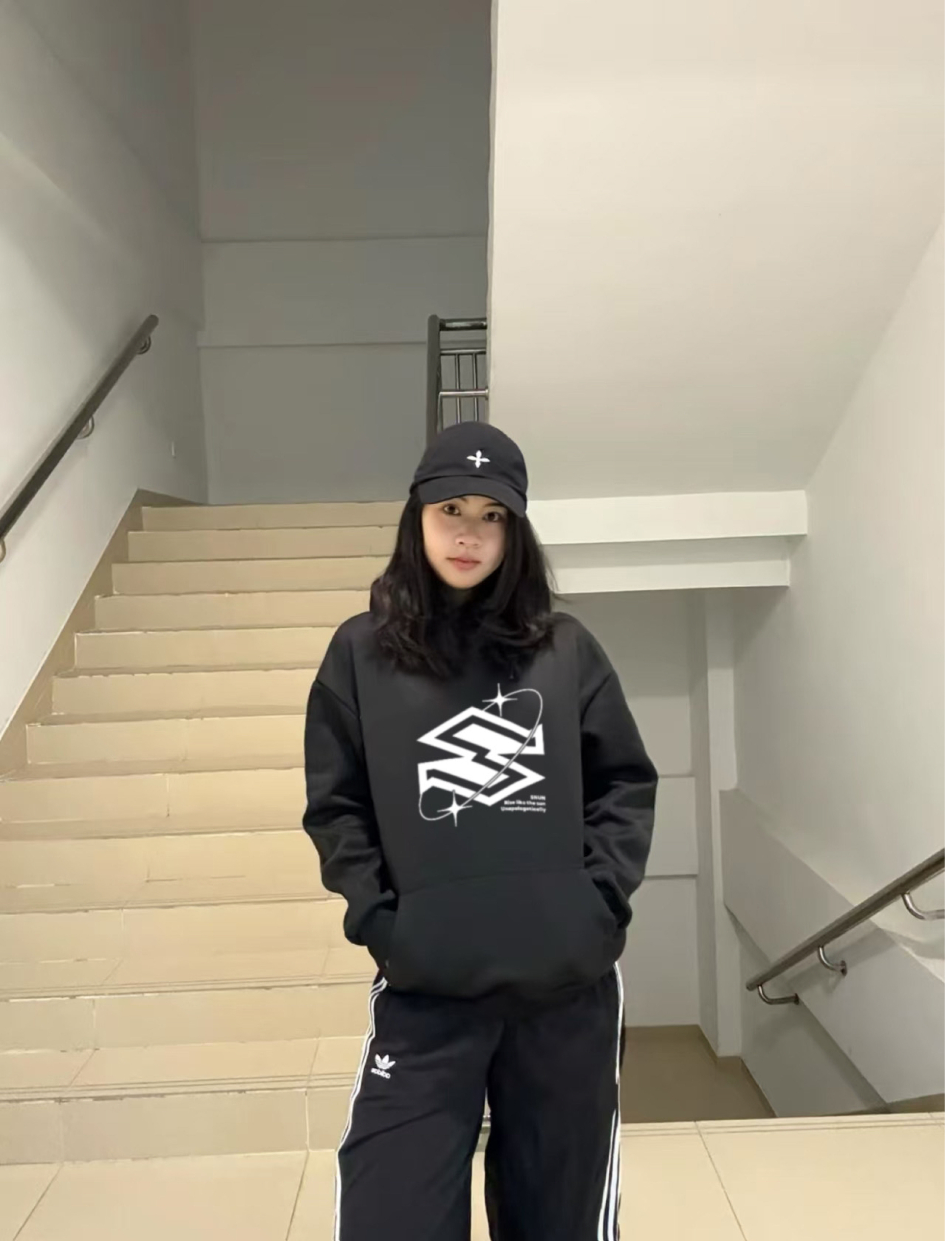 复古风套头卫衣yyds 基础款也能穿出质感