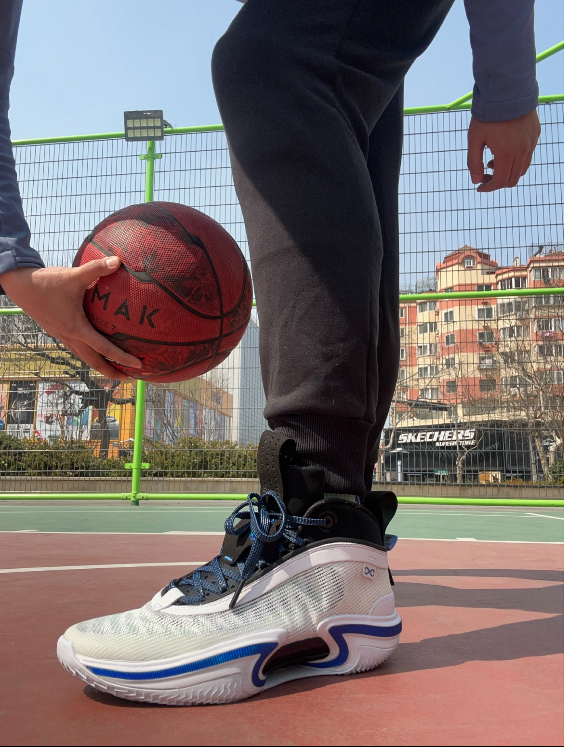 老鞋新穿 走轻质化路线的AJ36仍然可圈可点