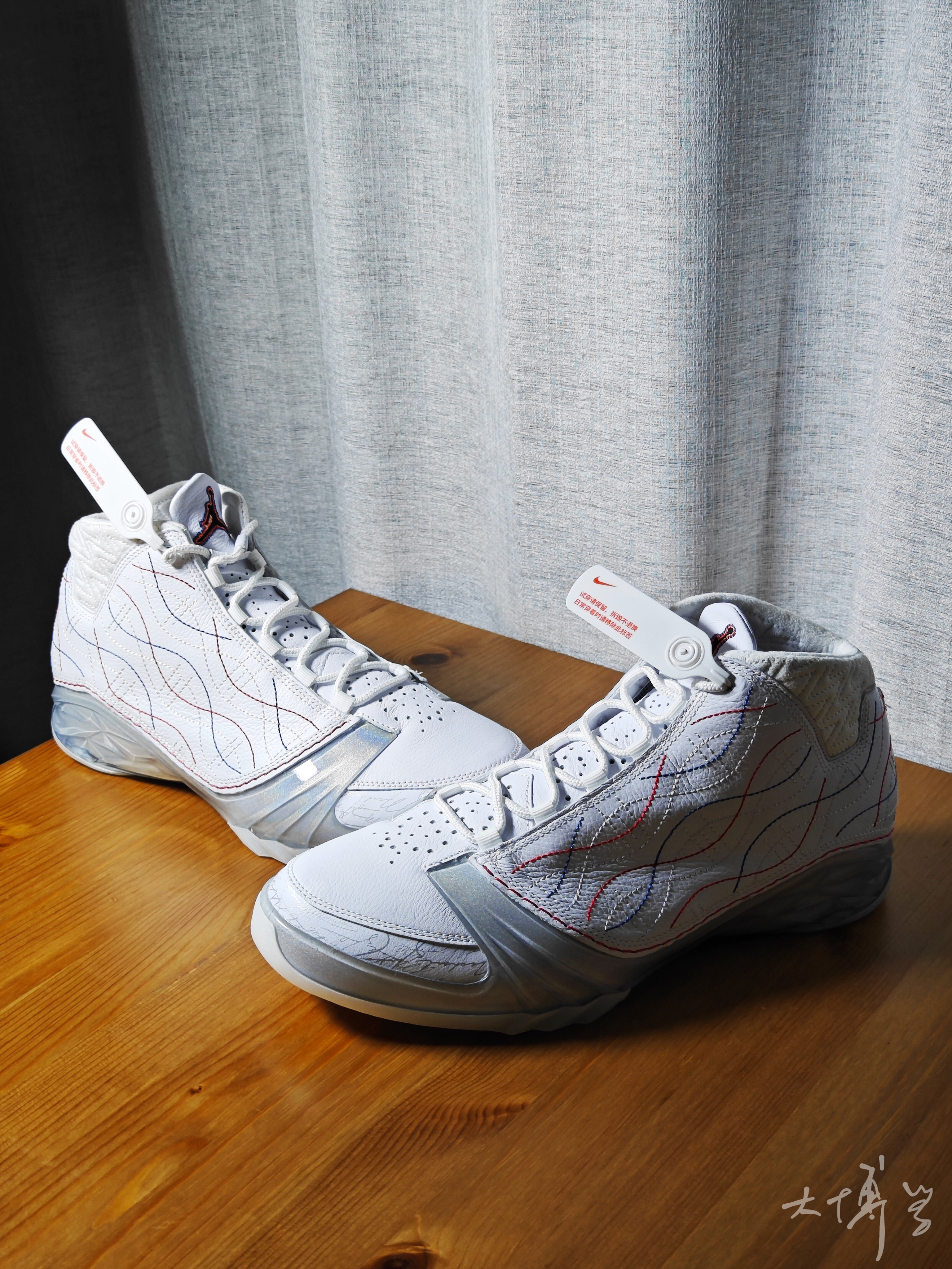 配色简单的AJ 23