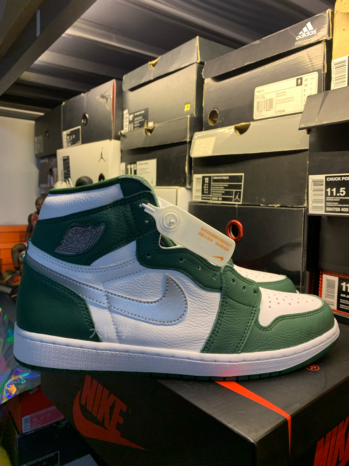 颜值不俗的绿色AJ1