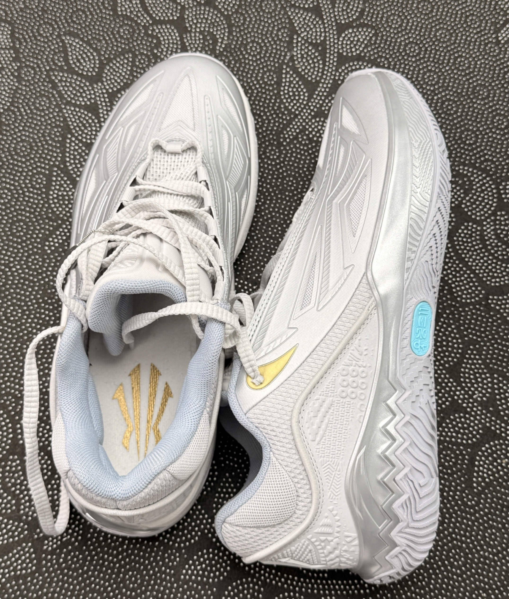 实战党狂喜!白蓝欧文来了