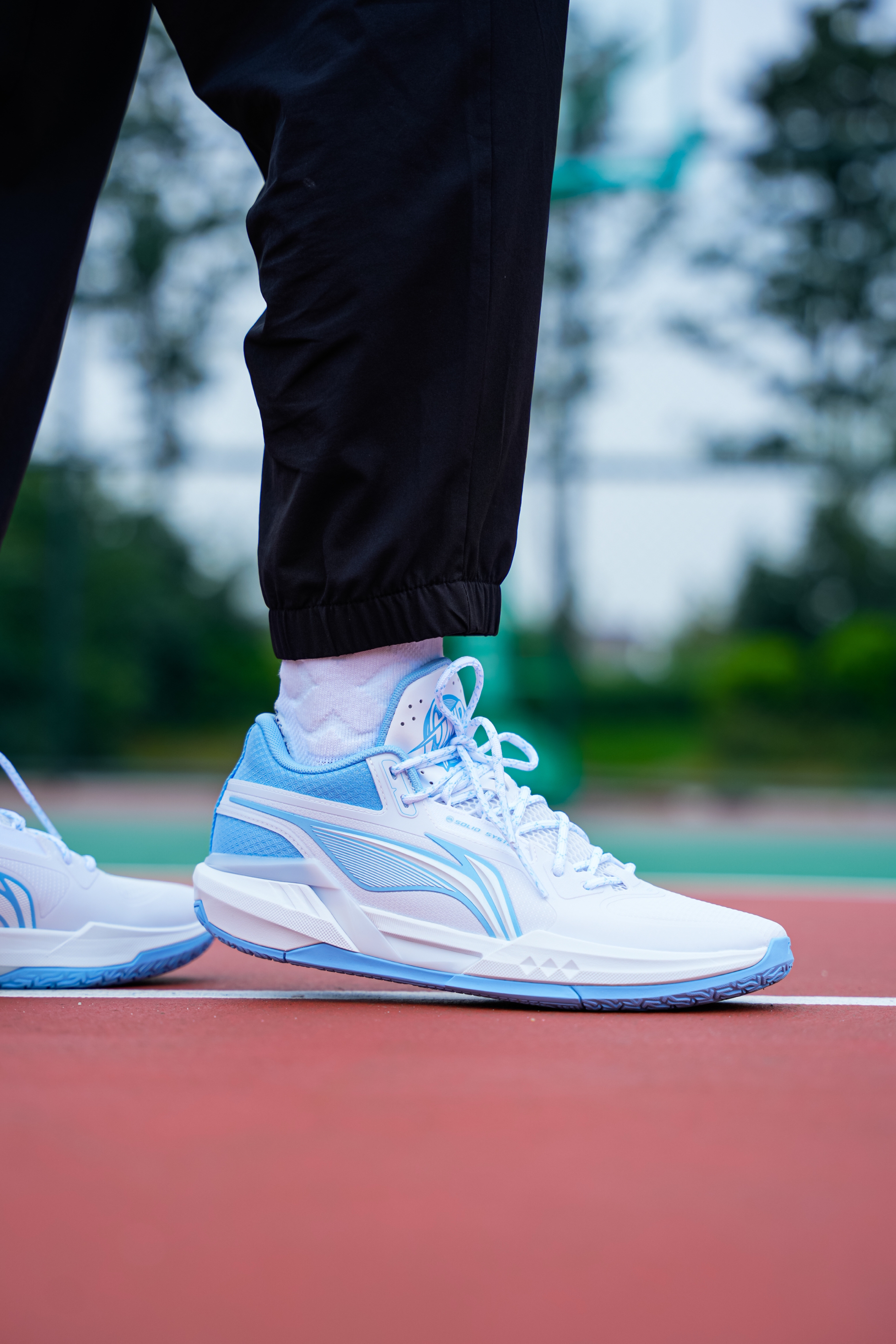 2025识货年度鞋王|轻速3mid实战够用⁉️