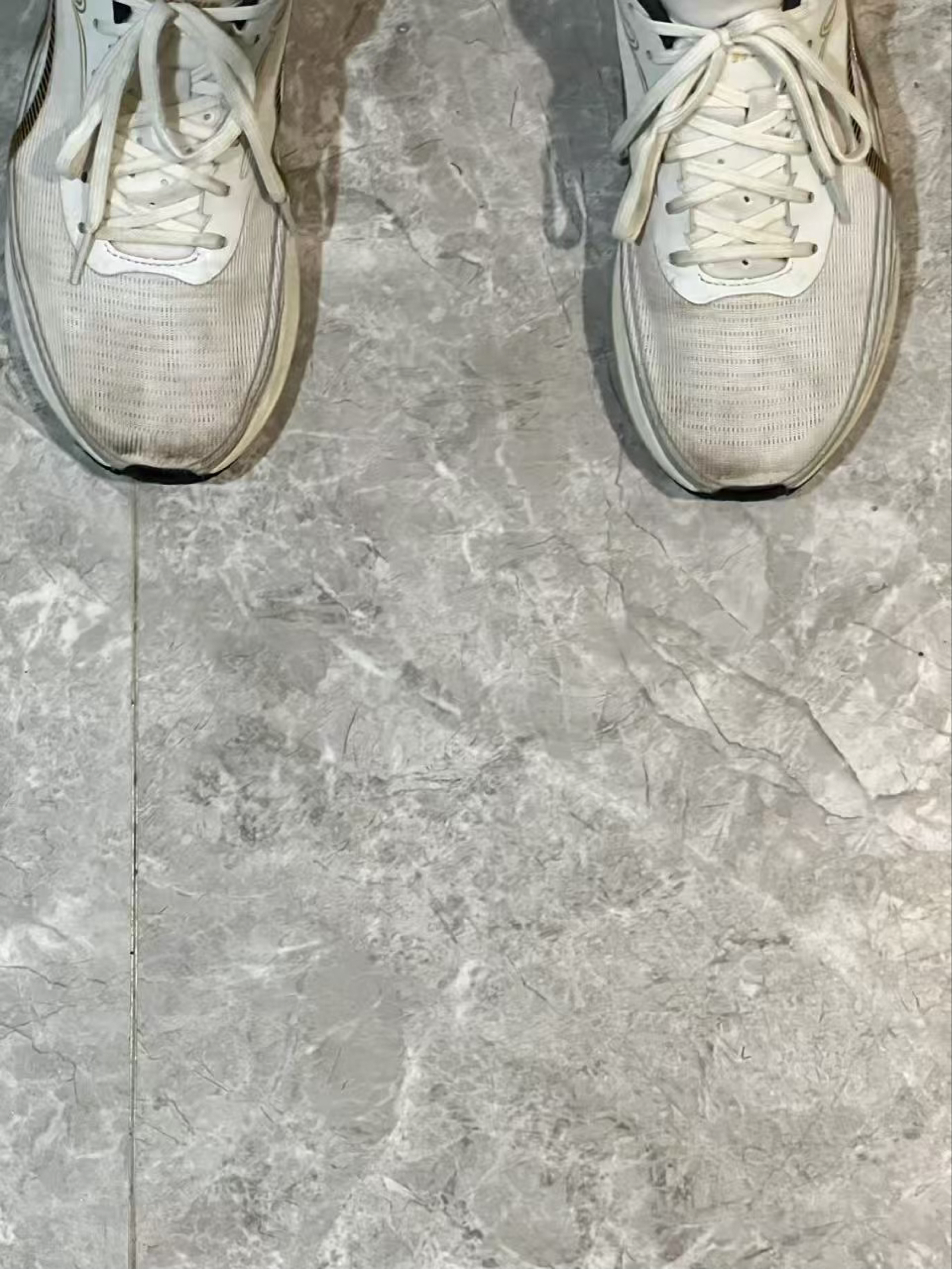 跑起步来特别舒服碳板也非常给力