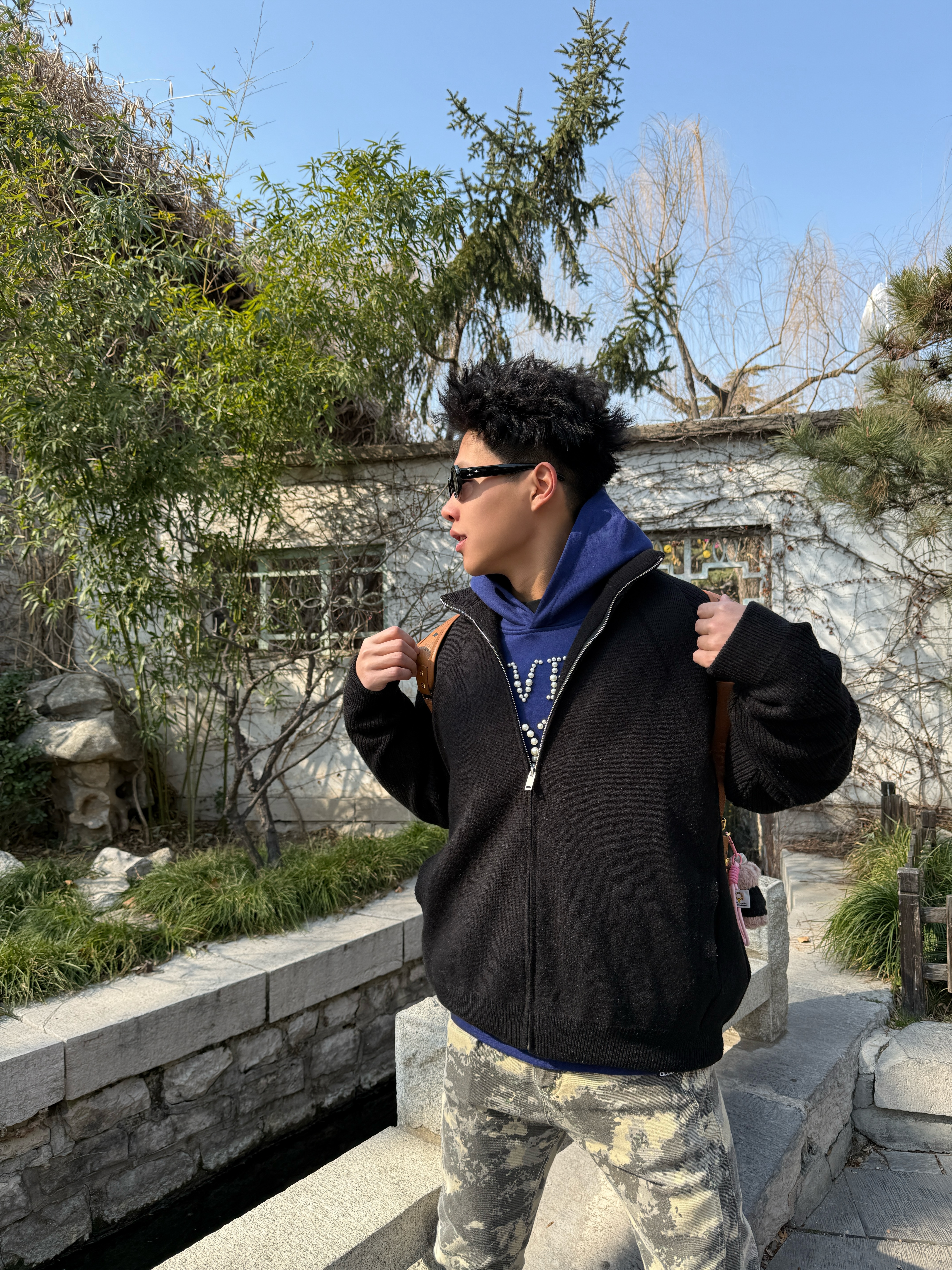 济南街头实测！这套痞帅穿搭回头率拉满