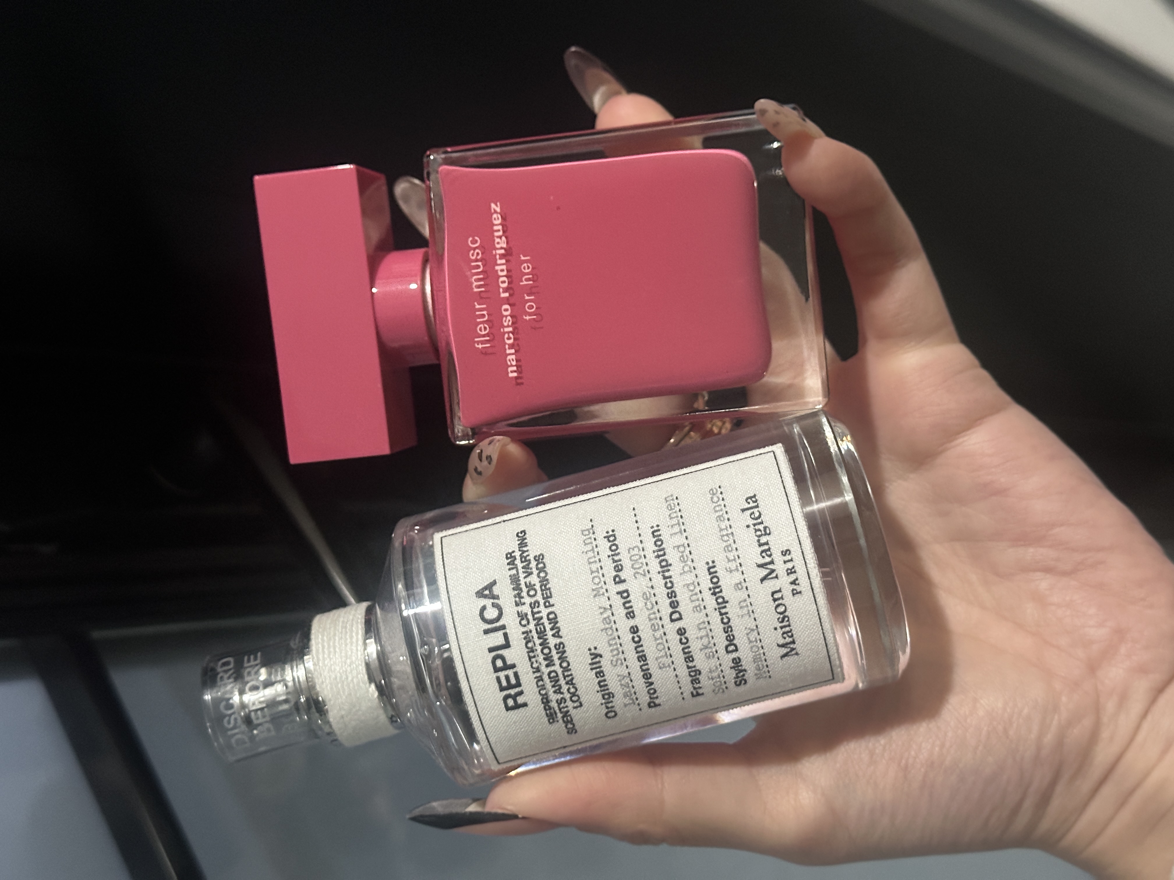 人设切换神器！白天冷脸大女主，晚上甜软小废物…