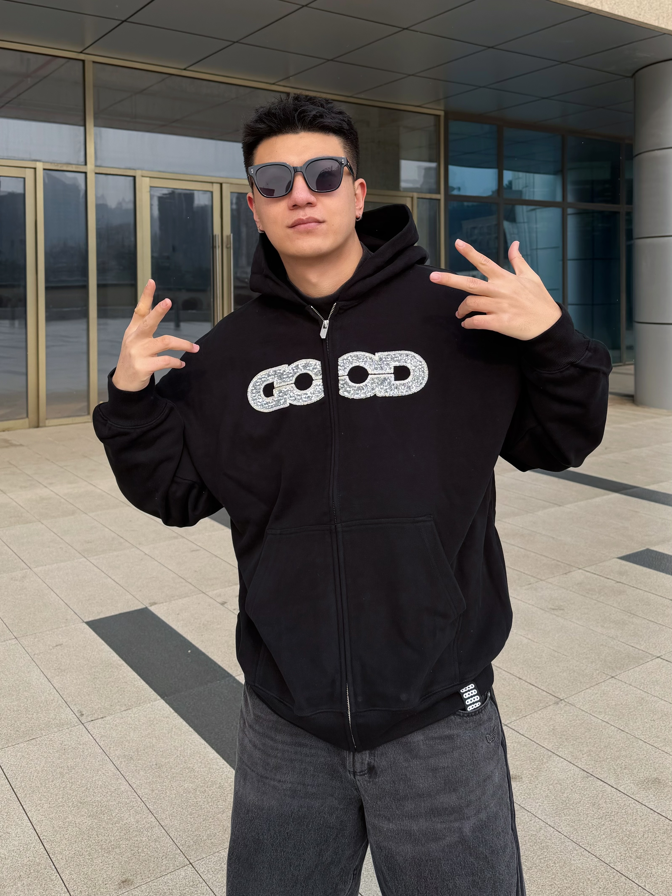 卫衣终于开窍了 | 亮片小心机爱了❤️