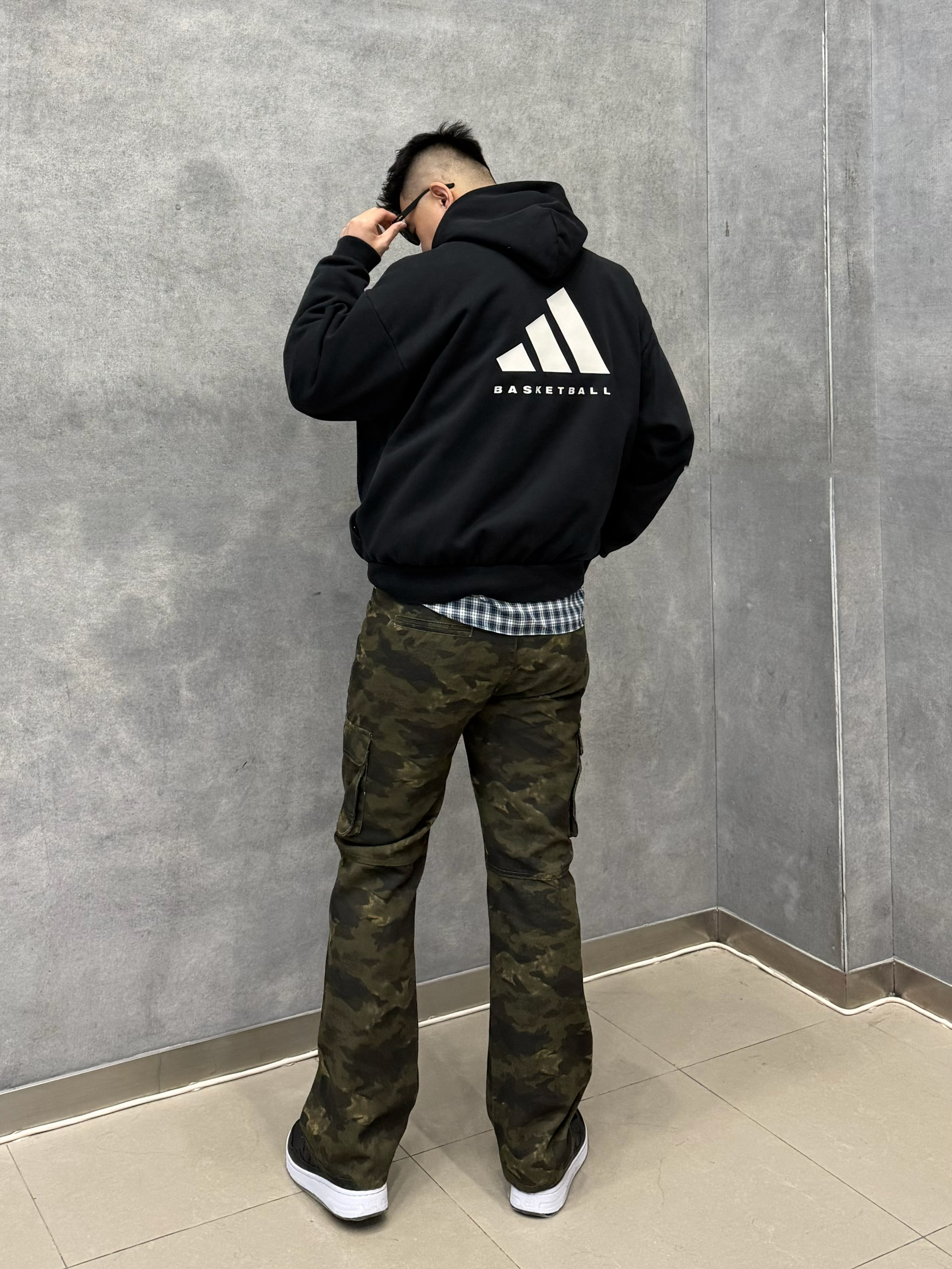 卫衣终于开窍了 | Adidas叠穿公式，这么穿包帅的💥