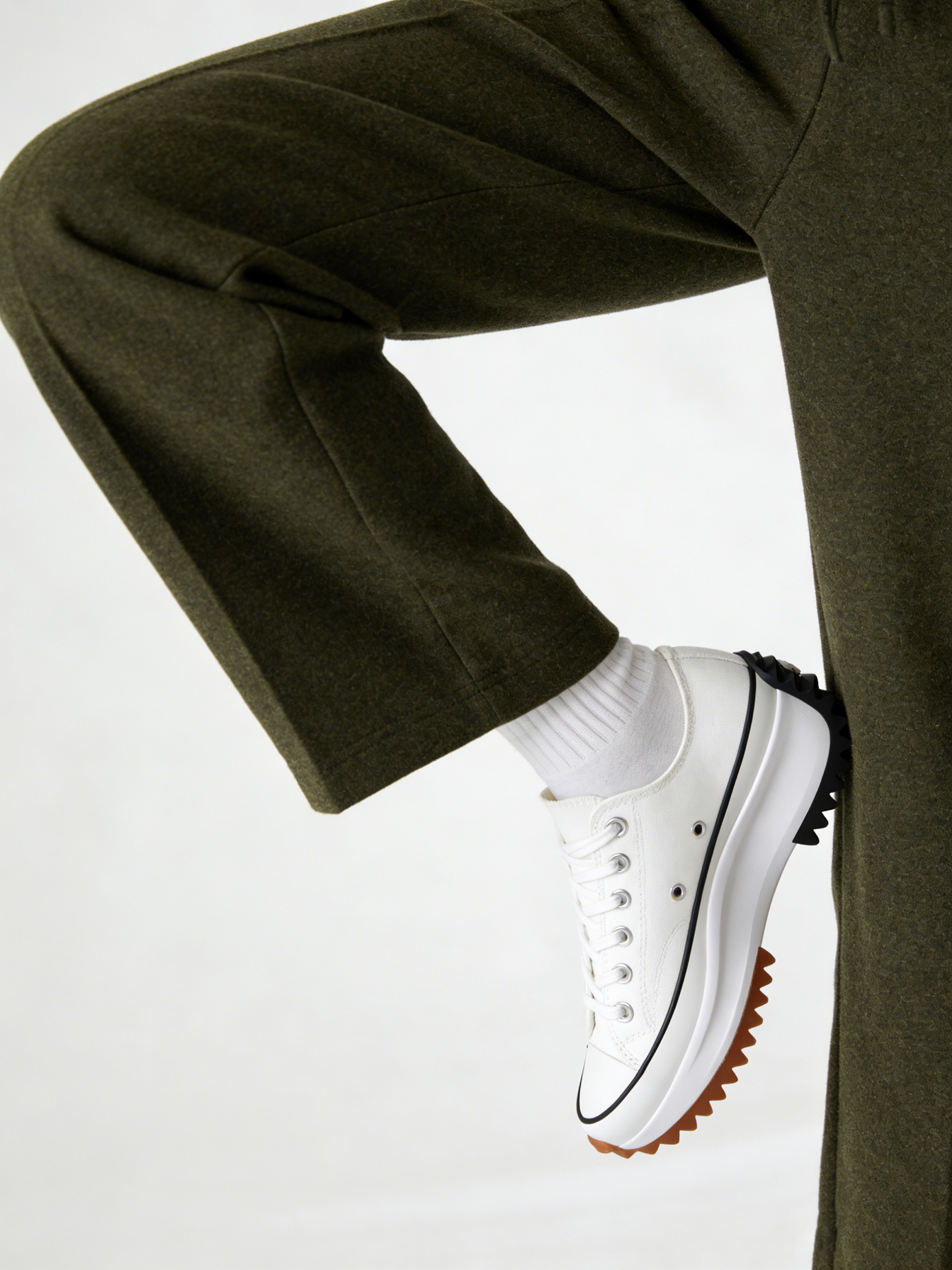 匡威Run Star Hike低帮白,除了增高的5cm,还有这些坑?🤔