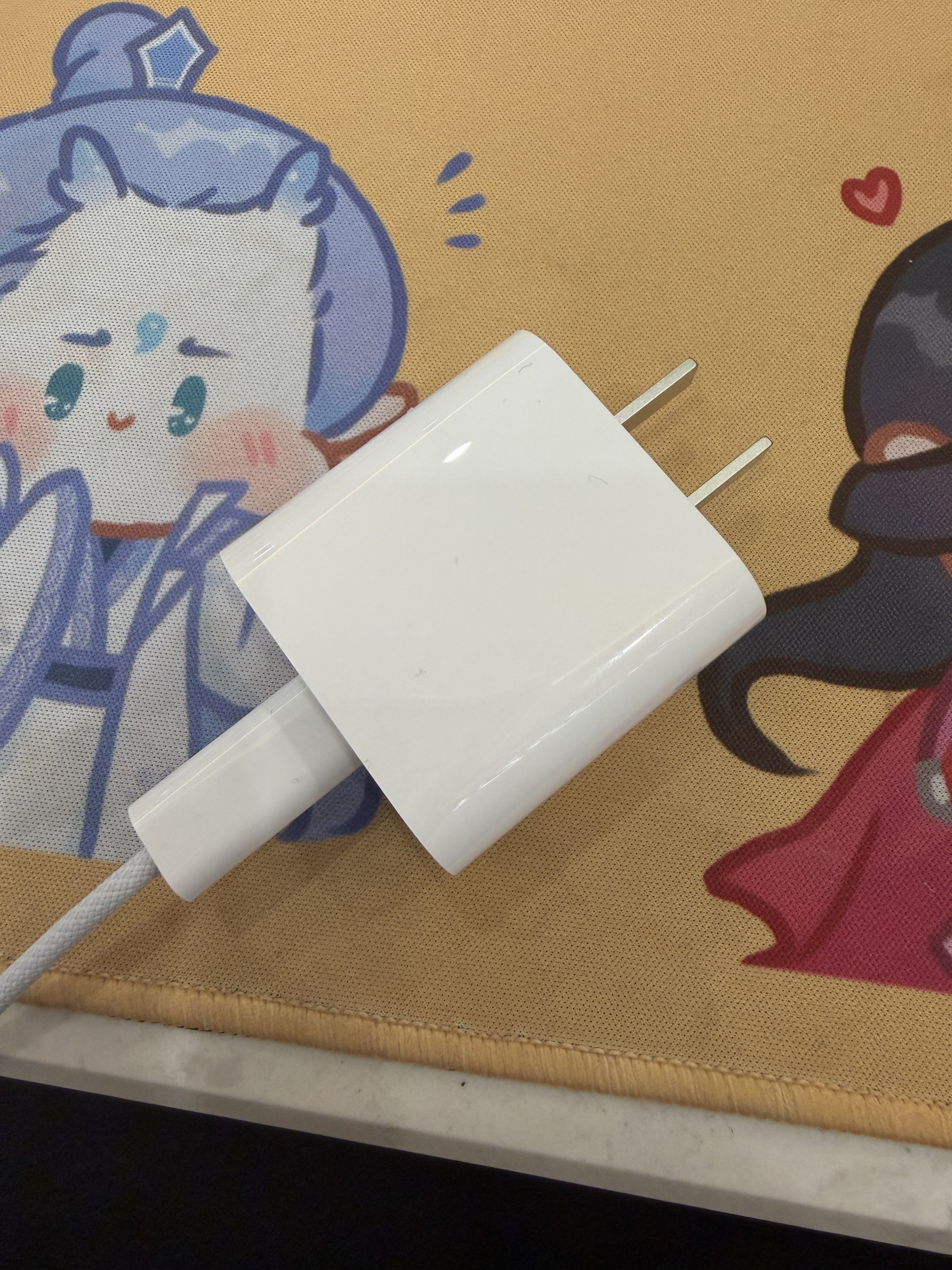 买回来用来冲手机和手表的，挺好用的，东西