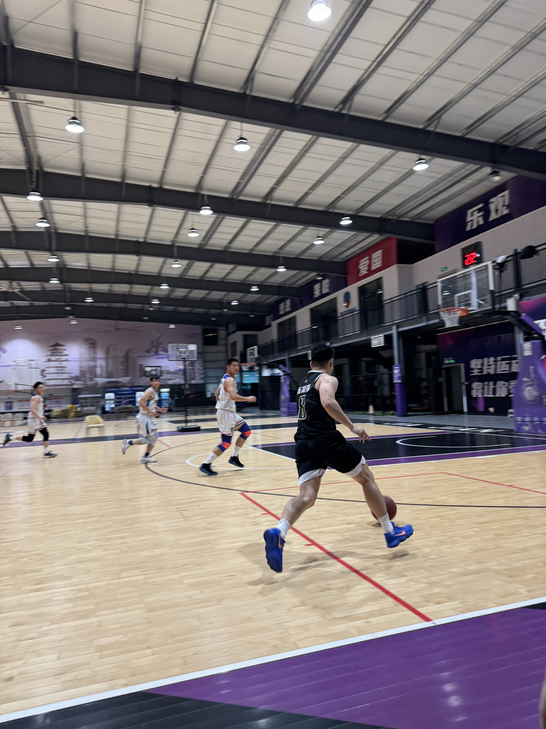 实战利器！Nike HD2017 Low 蓝色上脚实测