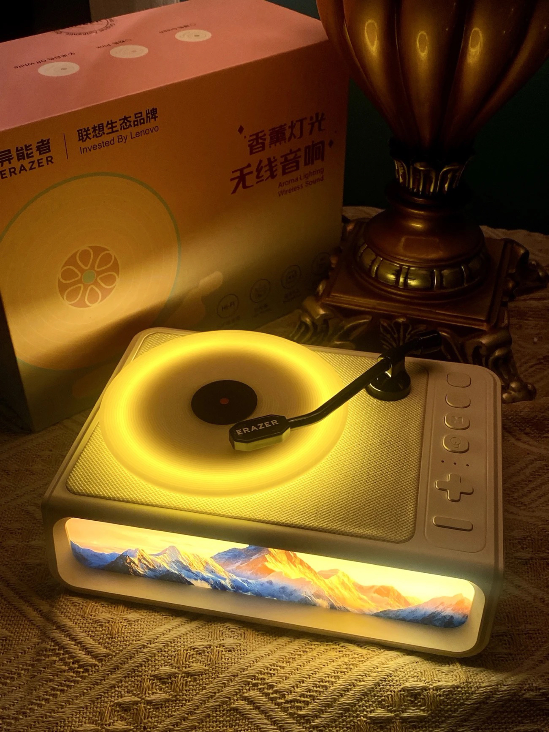 「✨RGB光影+香薰双重治愈，这台音响绝了！」