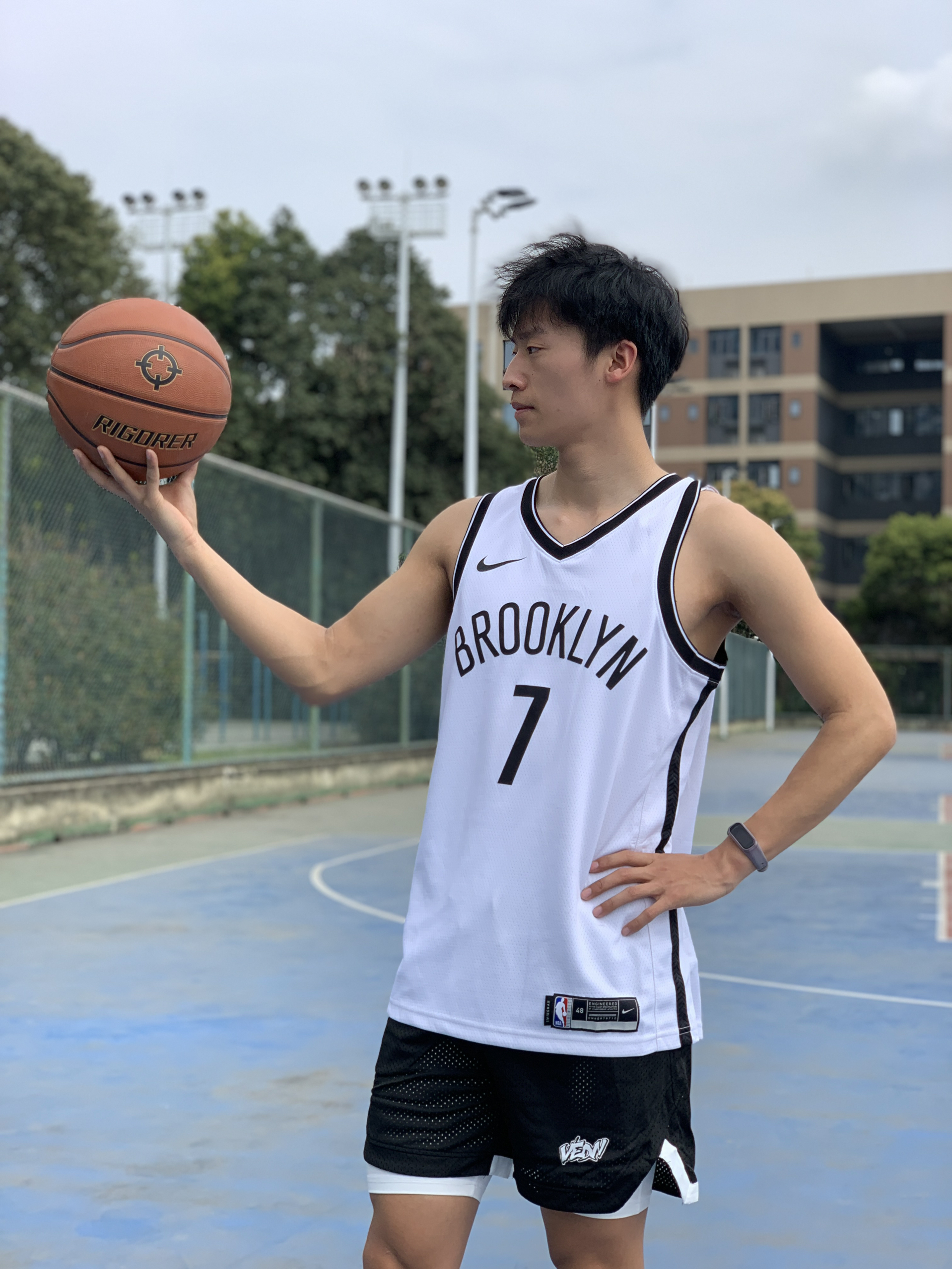 男大户外运动穿搭