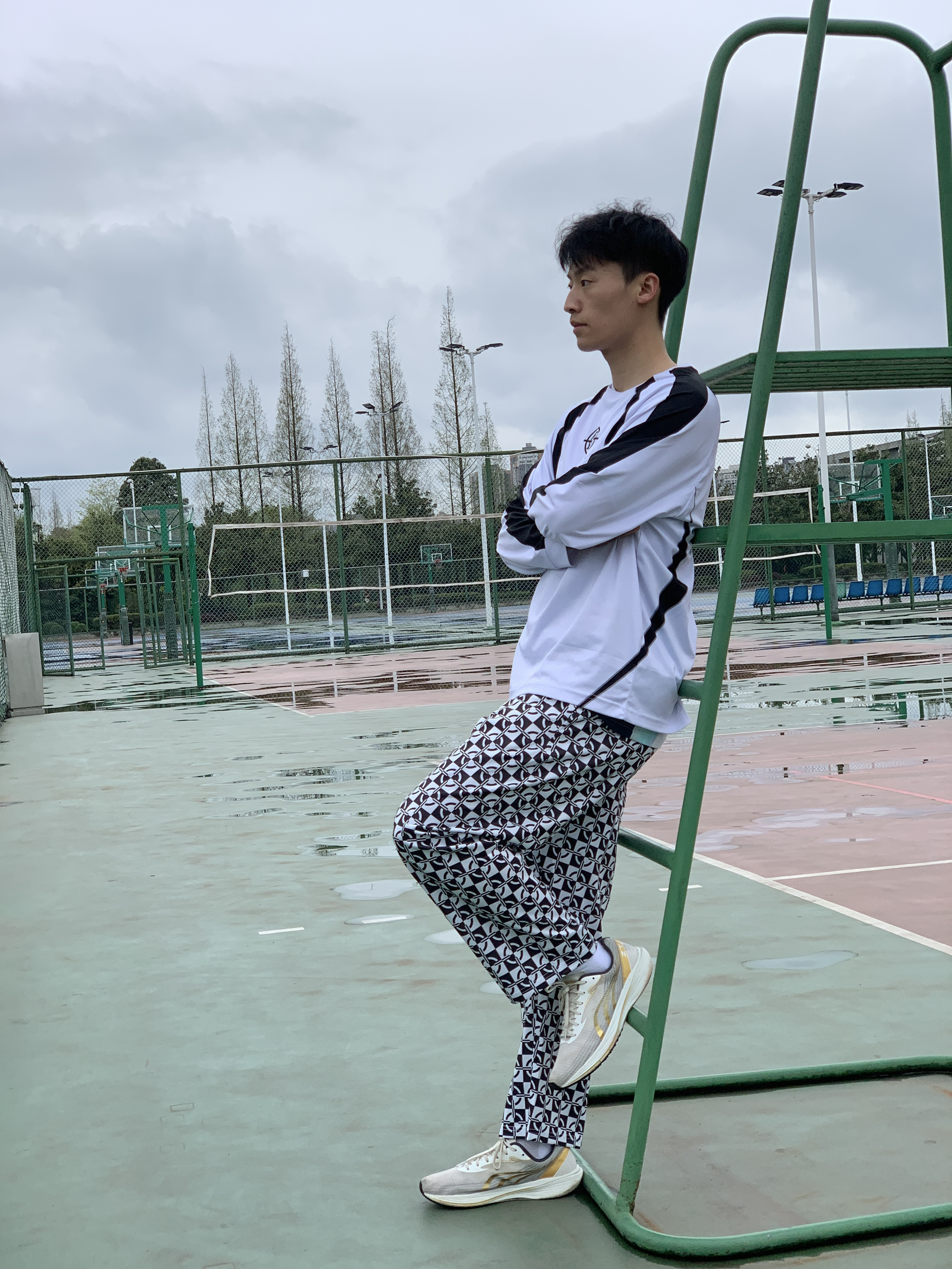 户外运动穿搭来了