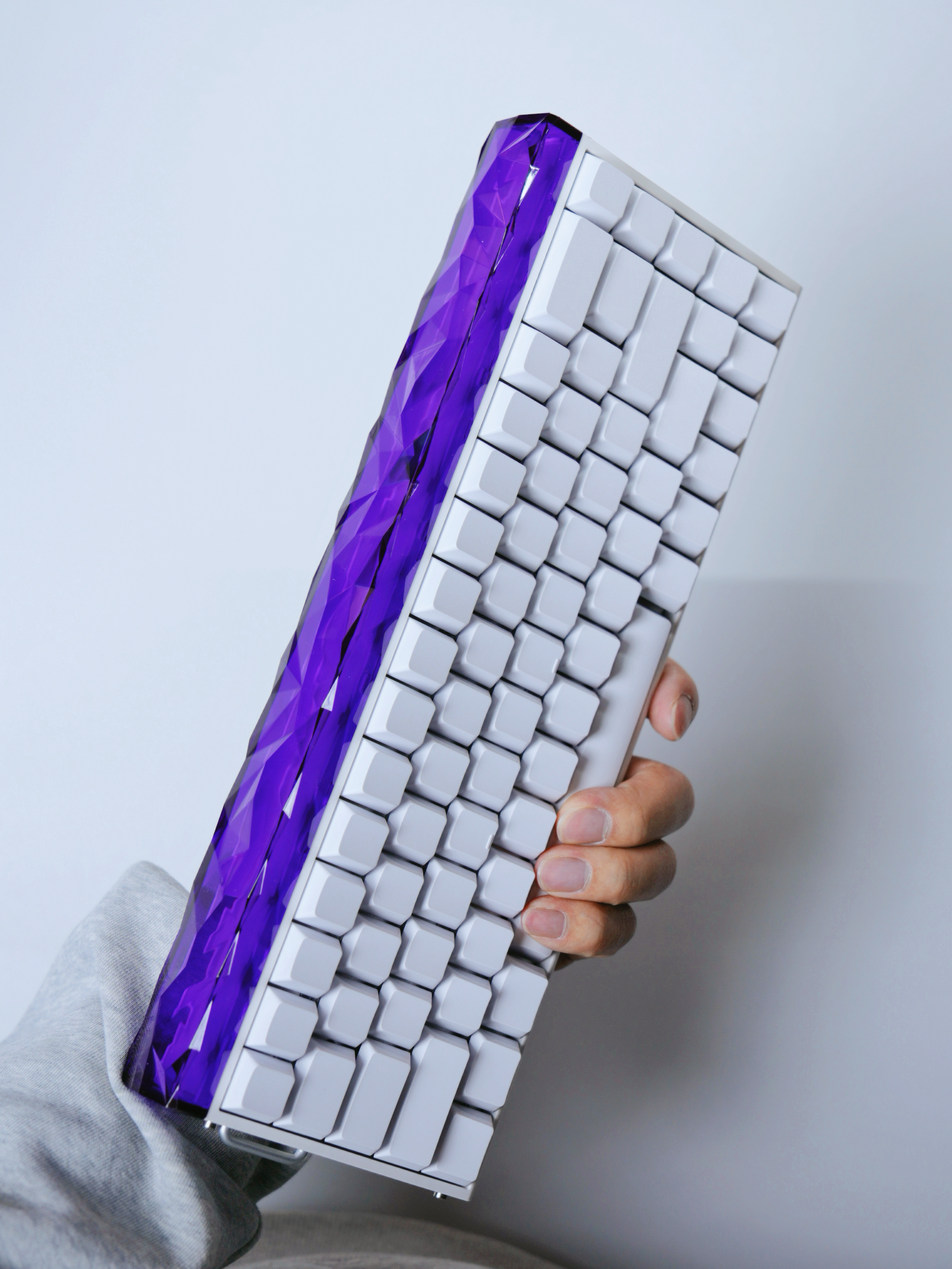 年轻人的第一把磁轴❗这个颜值真的没有抵抗力❗