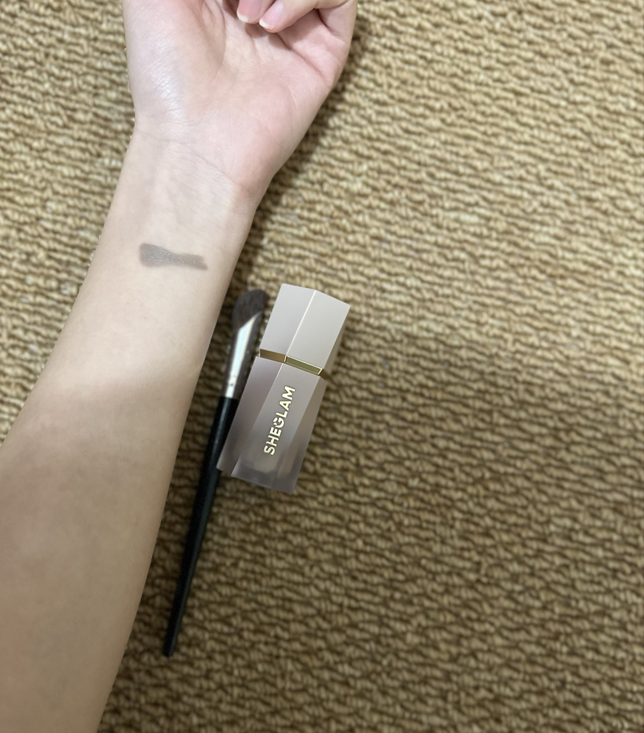 橄榄皮天菜！平价液体阴影才是骨相作弊器✨