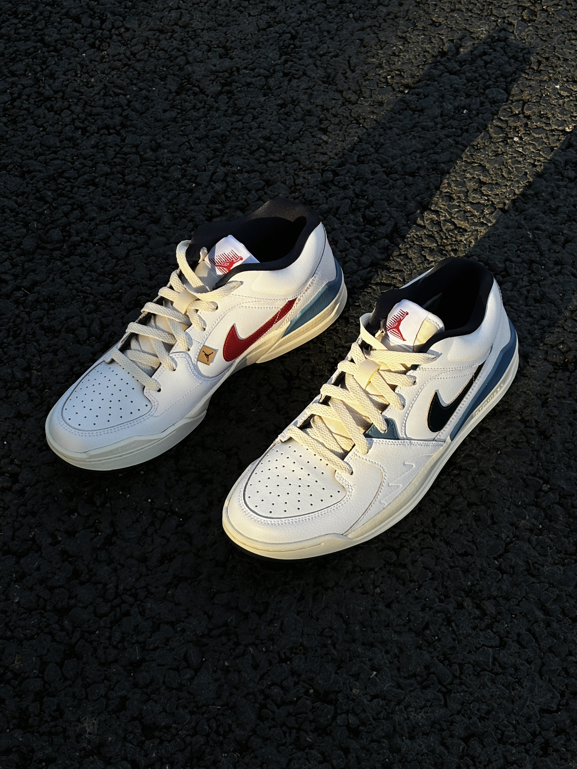 春日街头色彩！找到了通勤本命板鞋！