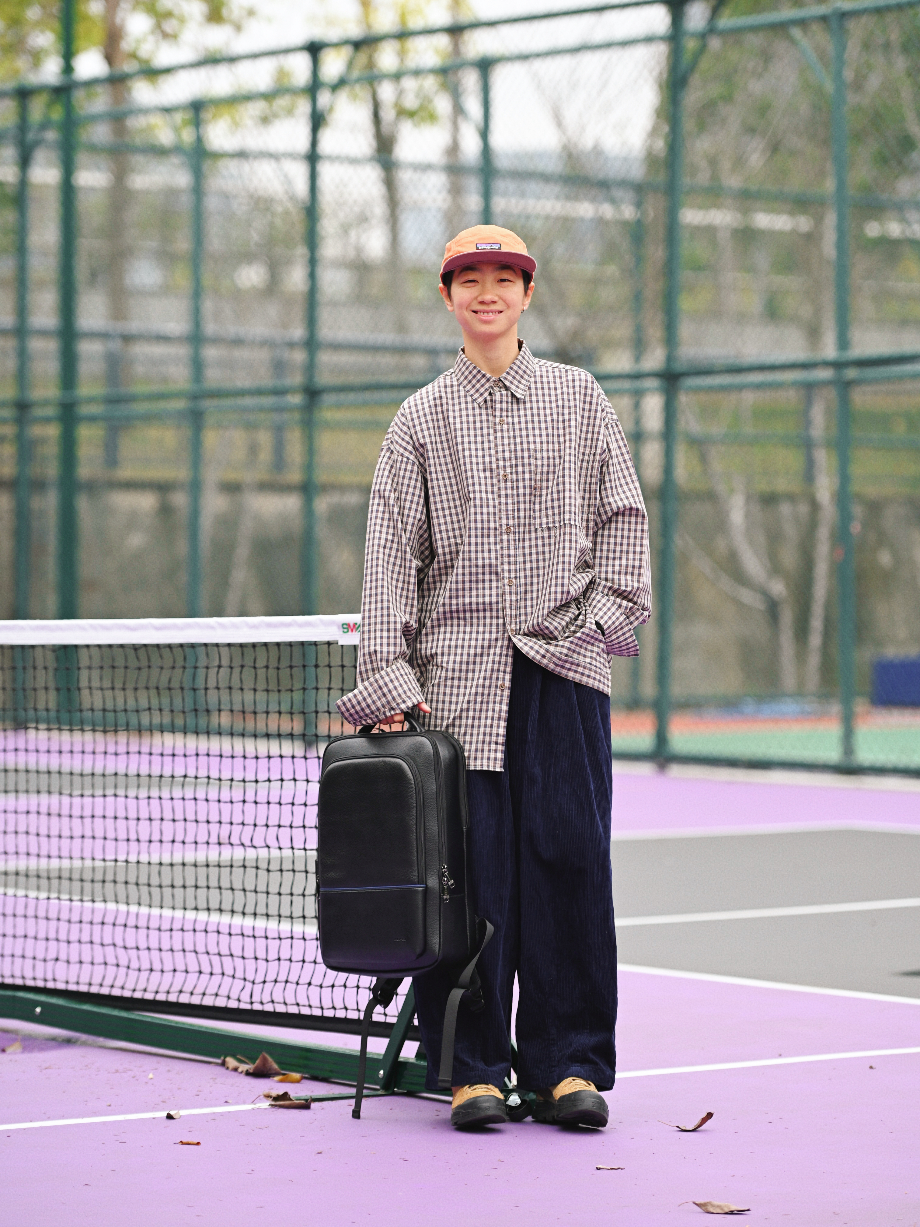 🎒春夏潮搭｜中性风黑色头层牛皮双肩包 通勤出街都随性