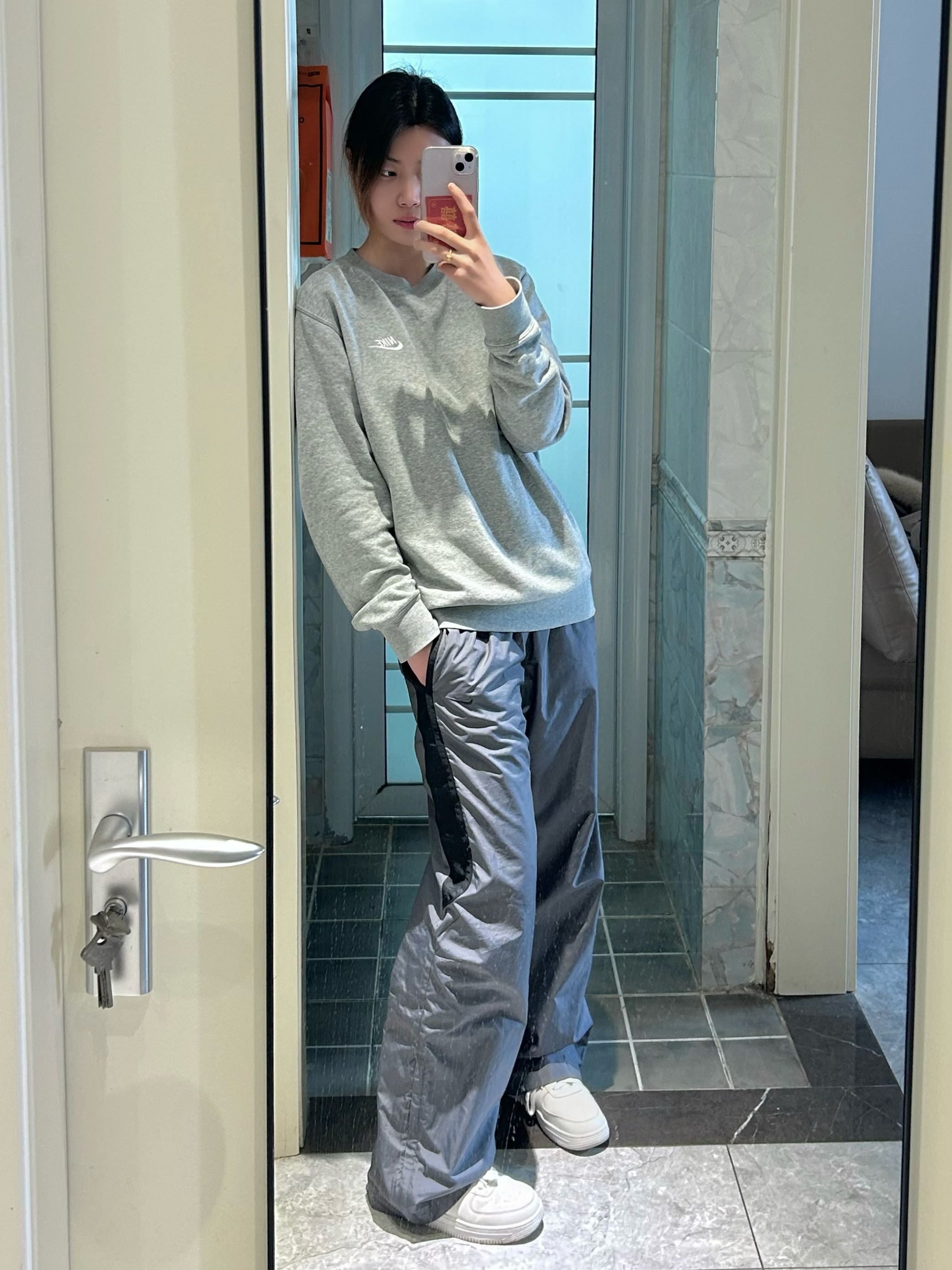 168/55｜古着 nike 运动裤，千禧感拉满😎