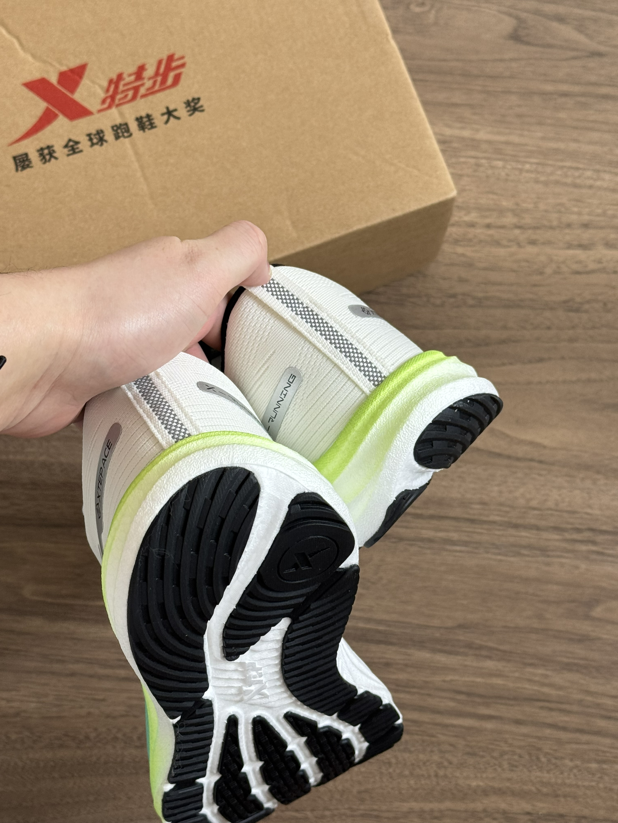 哦莫！是把春天穿在身上的感觉了🌿