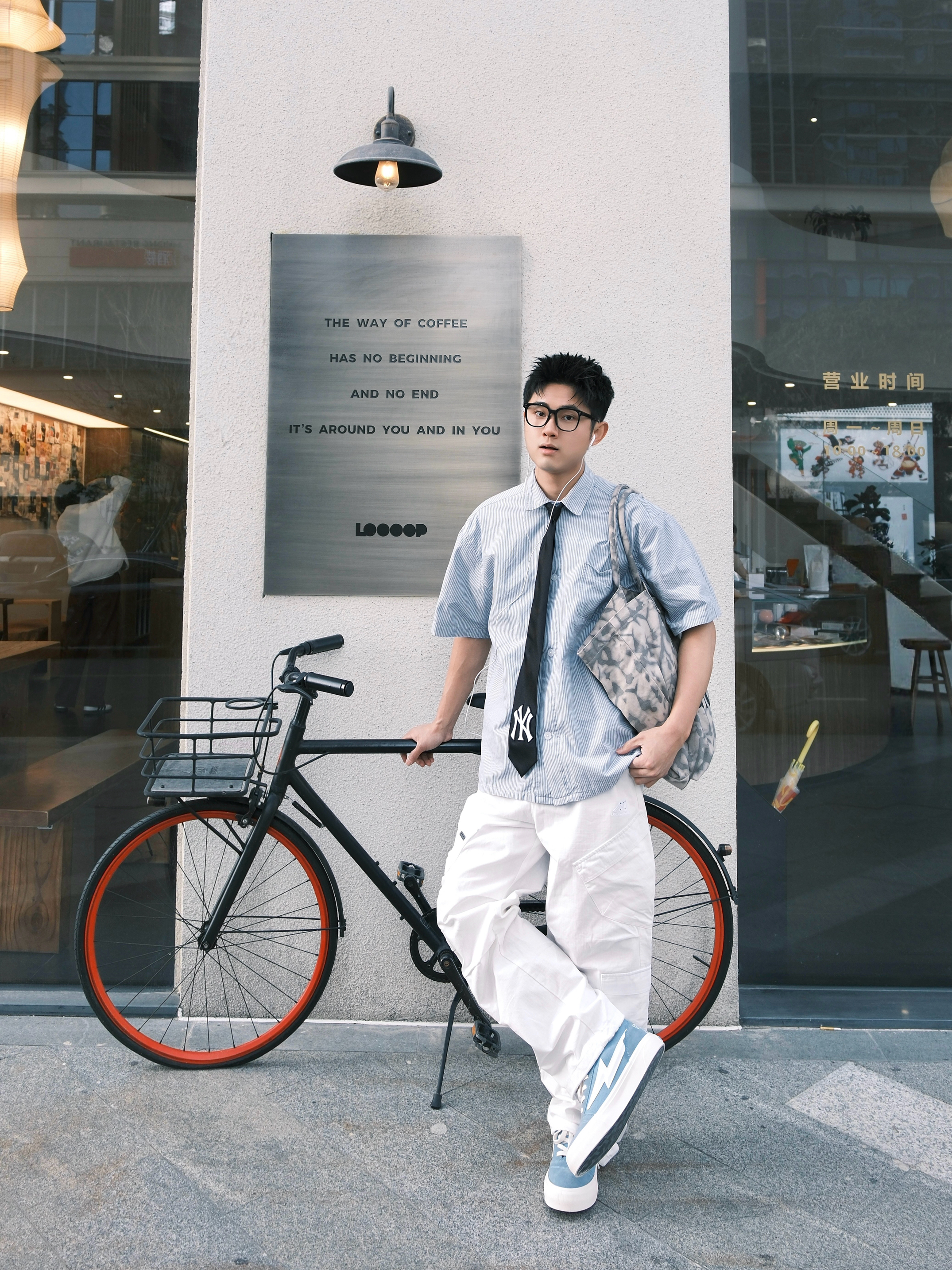 清爽少年感丨🚲出门遛弯去咯～