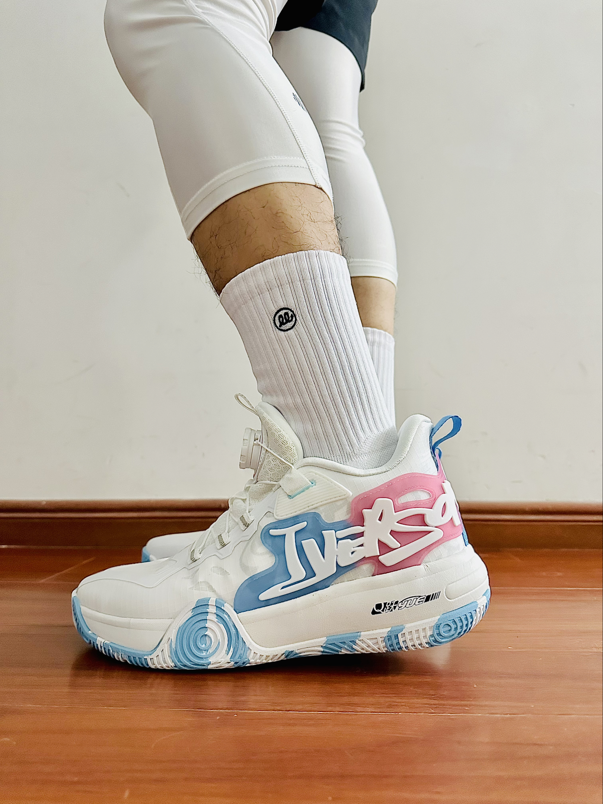 黑皮男孩🧑🏽‍🦱 | 这冰淇淋配色的球鞋也太适合夏天了