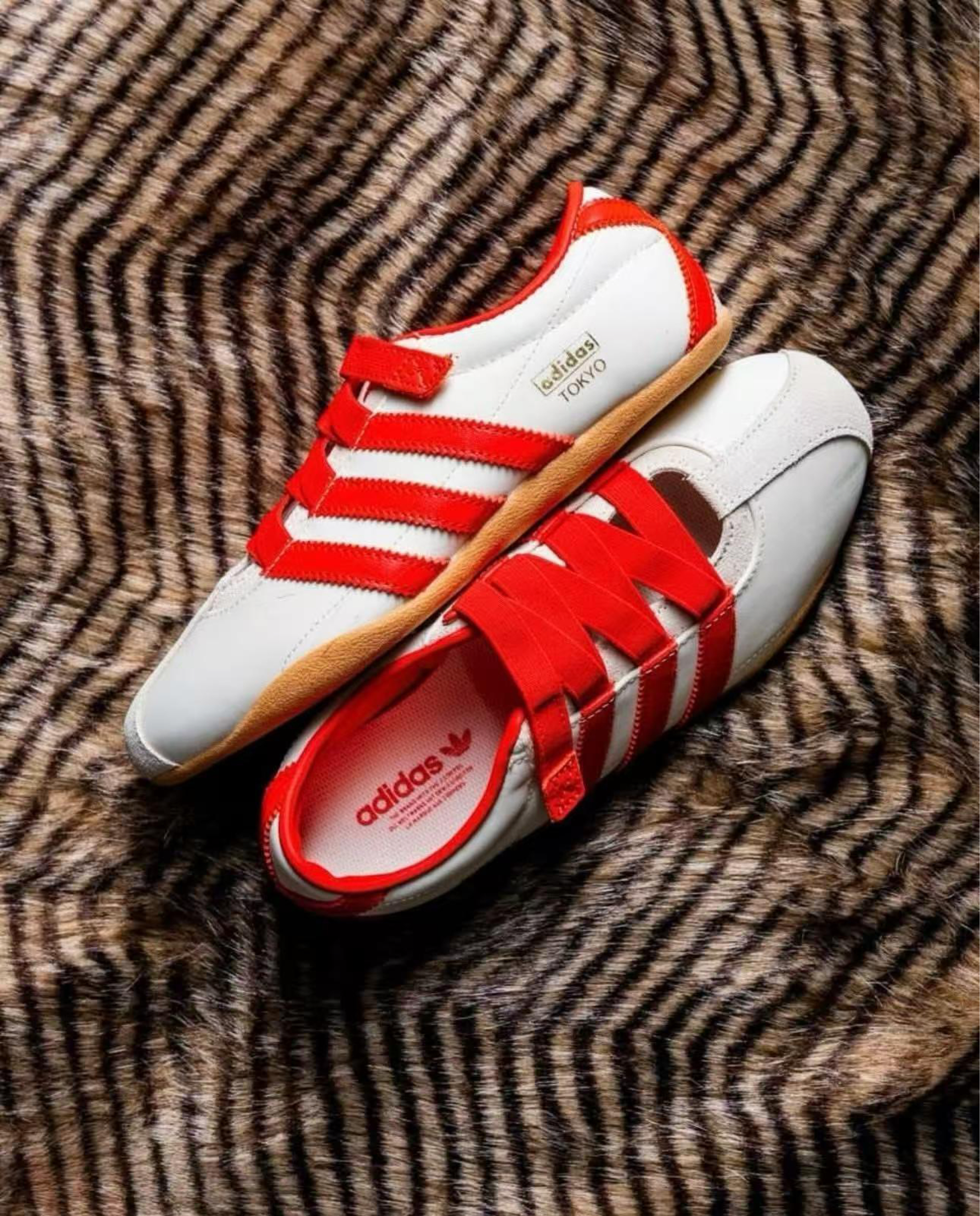 春日穿搭杀器｜adidas TOKYO MJ 红白德训玛丽珍