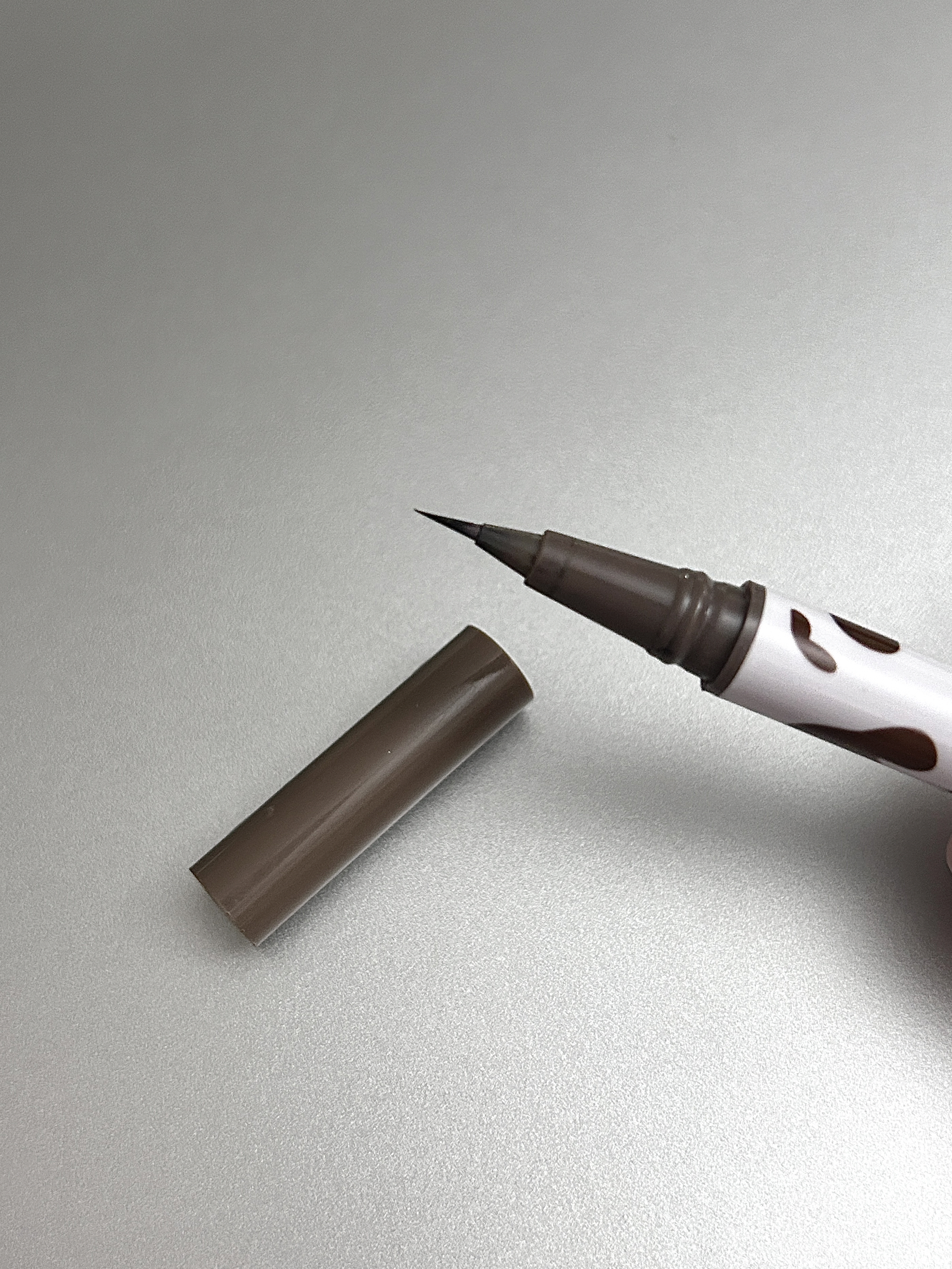 回购第3支！这支冷茶棕承包了我春夏的眼线