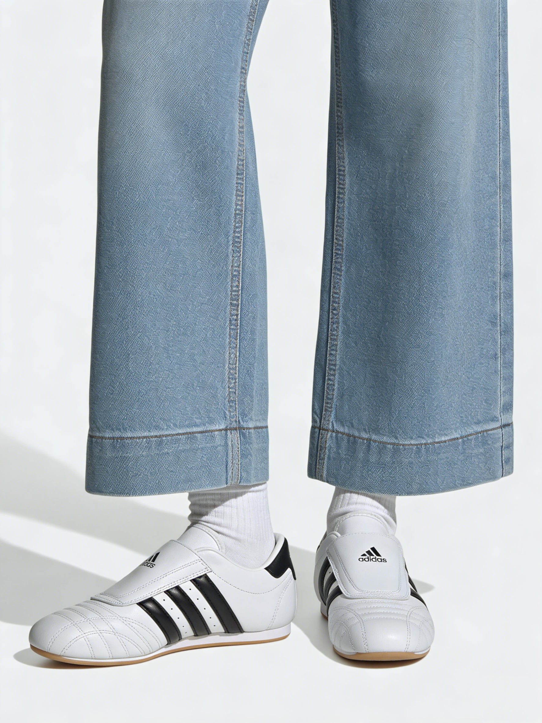 三叶草Taekwondo白黑皮革高能测评，对比Samba怎么选？