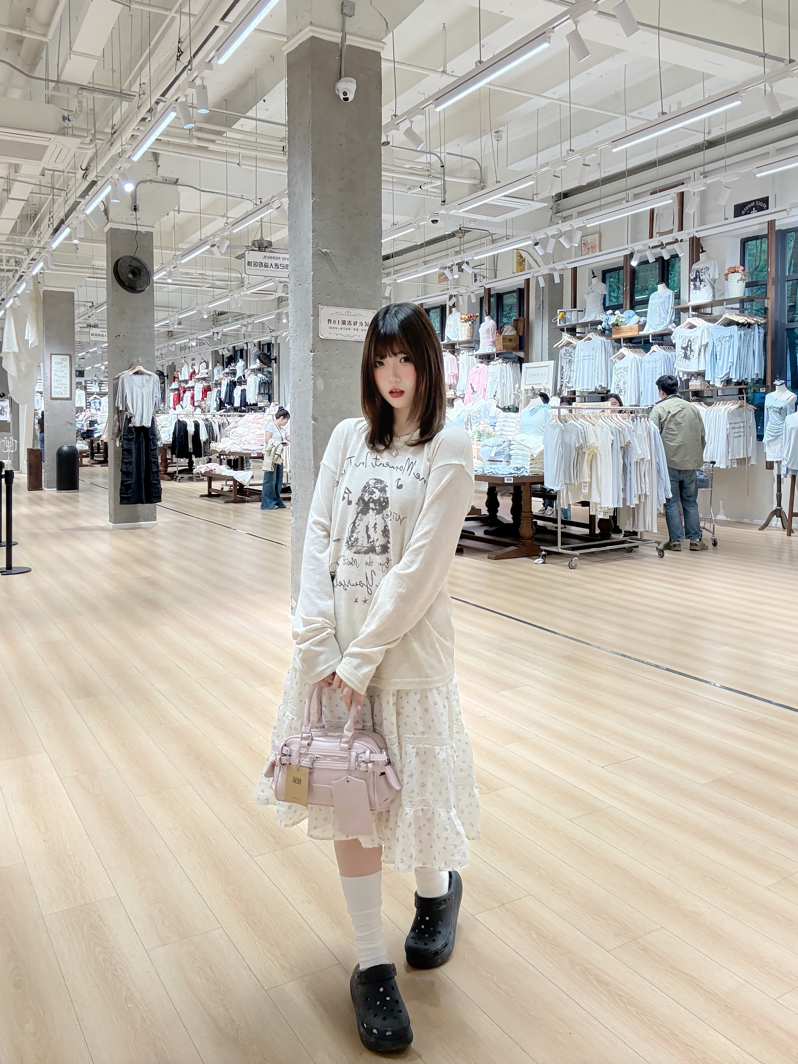 offduty逛街进行中…🛍️