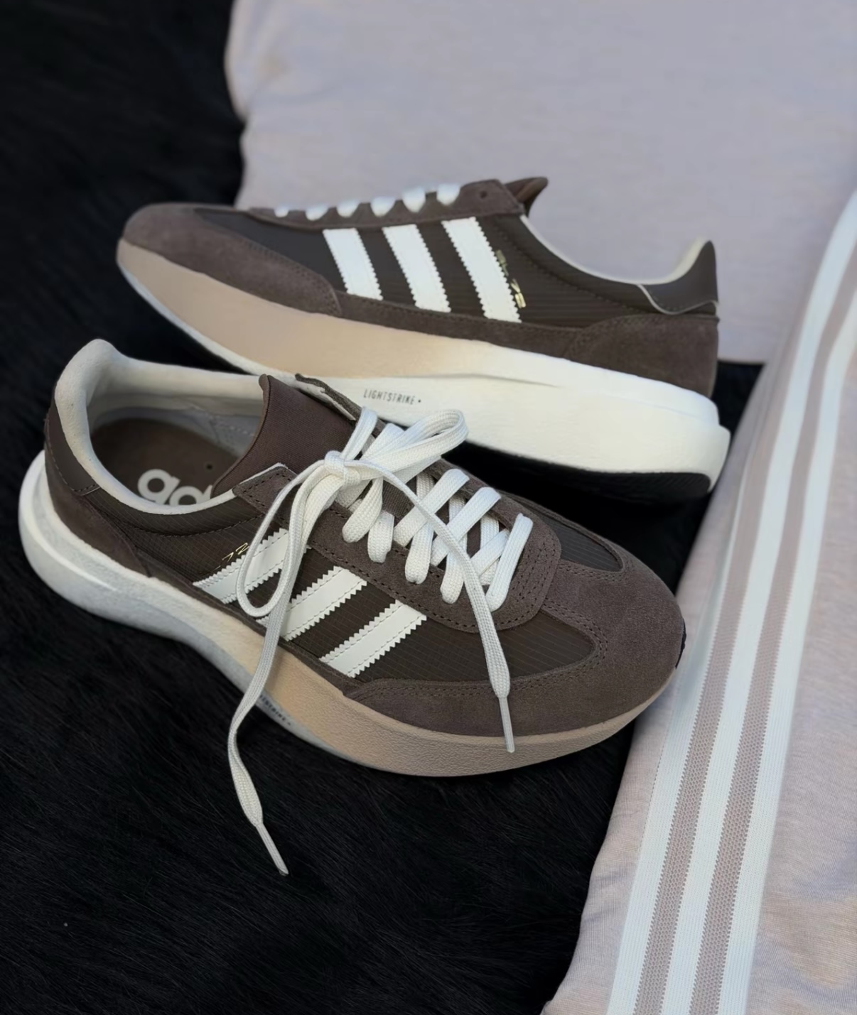 adidas SL 72 PRO复古跑鞋