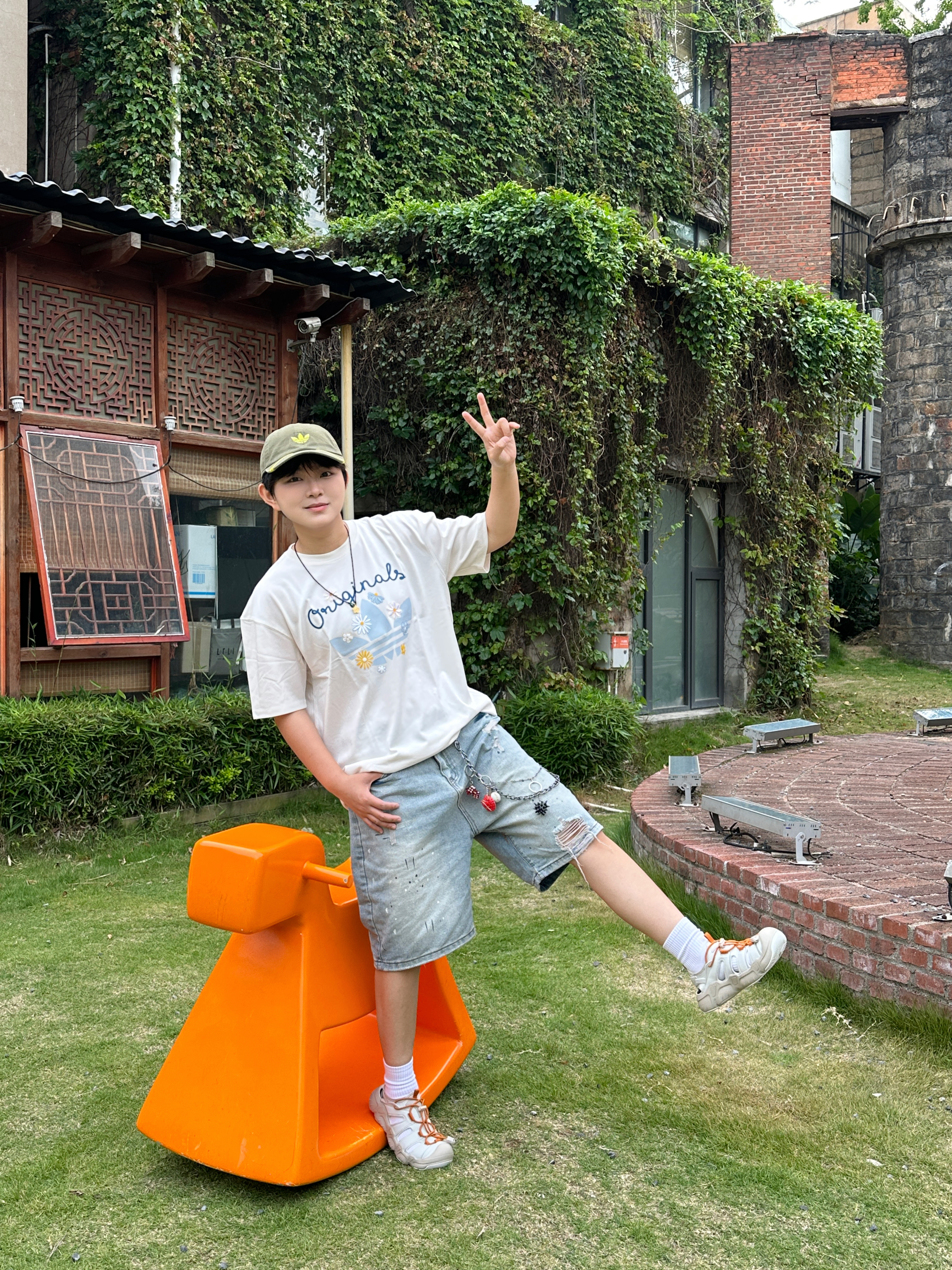 🌿 户外松弛感穿搭｜这双鞋承包了夏天的快乐