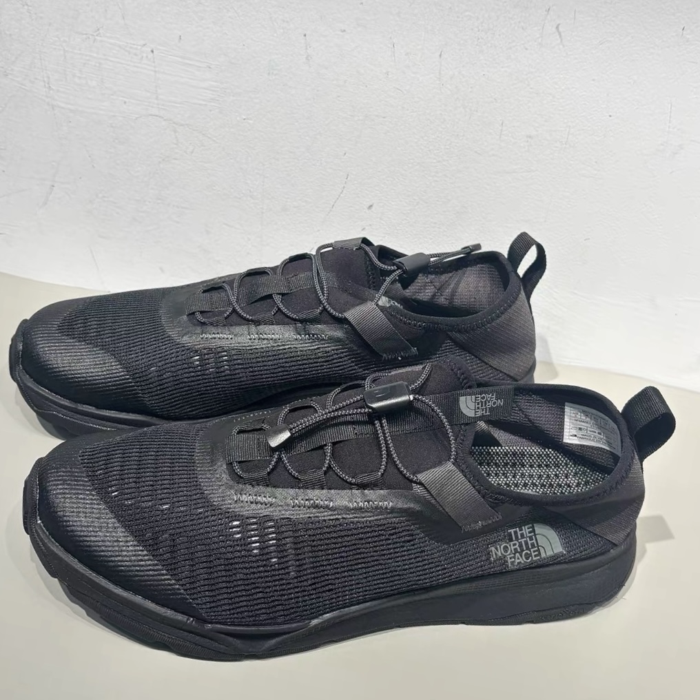 The North Face Canyon溯溪鞋