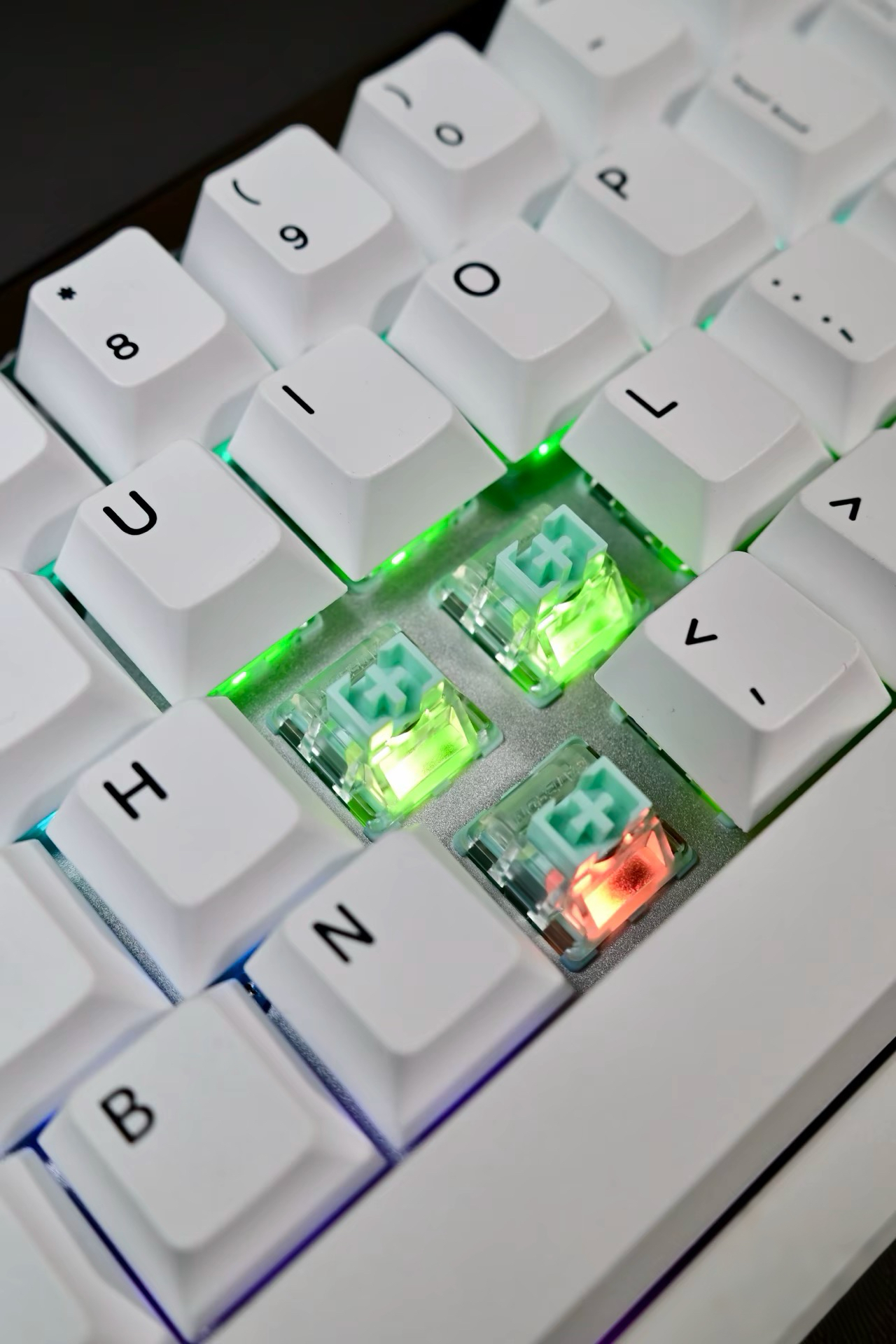 IQUNIX EZ63 | 1500+的“奶豆腐”到底啥滋味