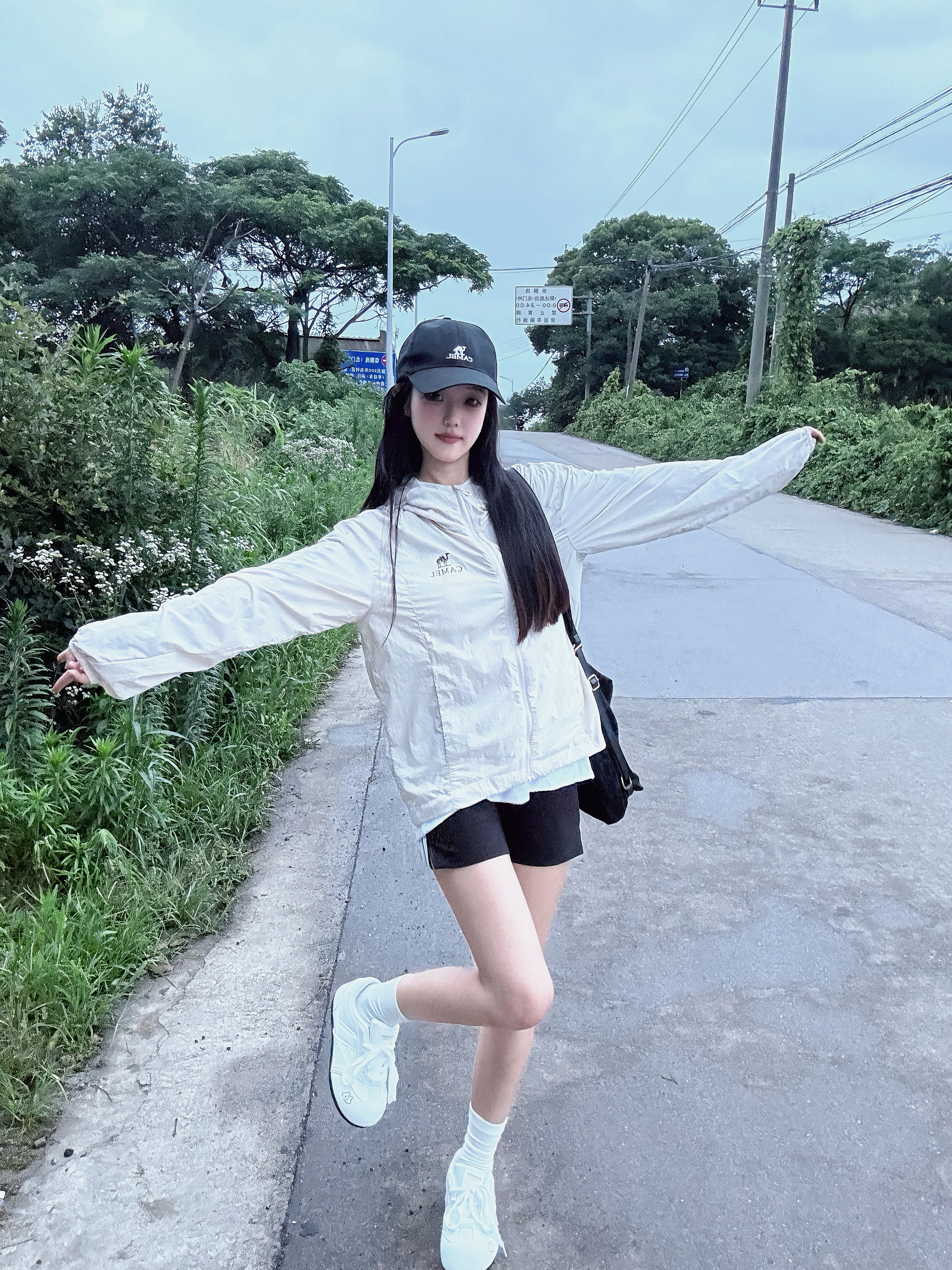 夏天这样穿简单清爽～